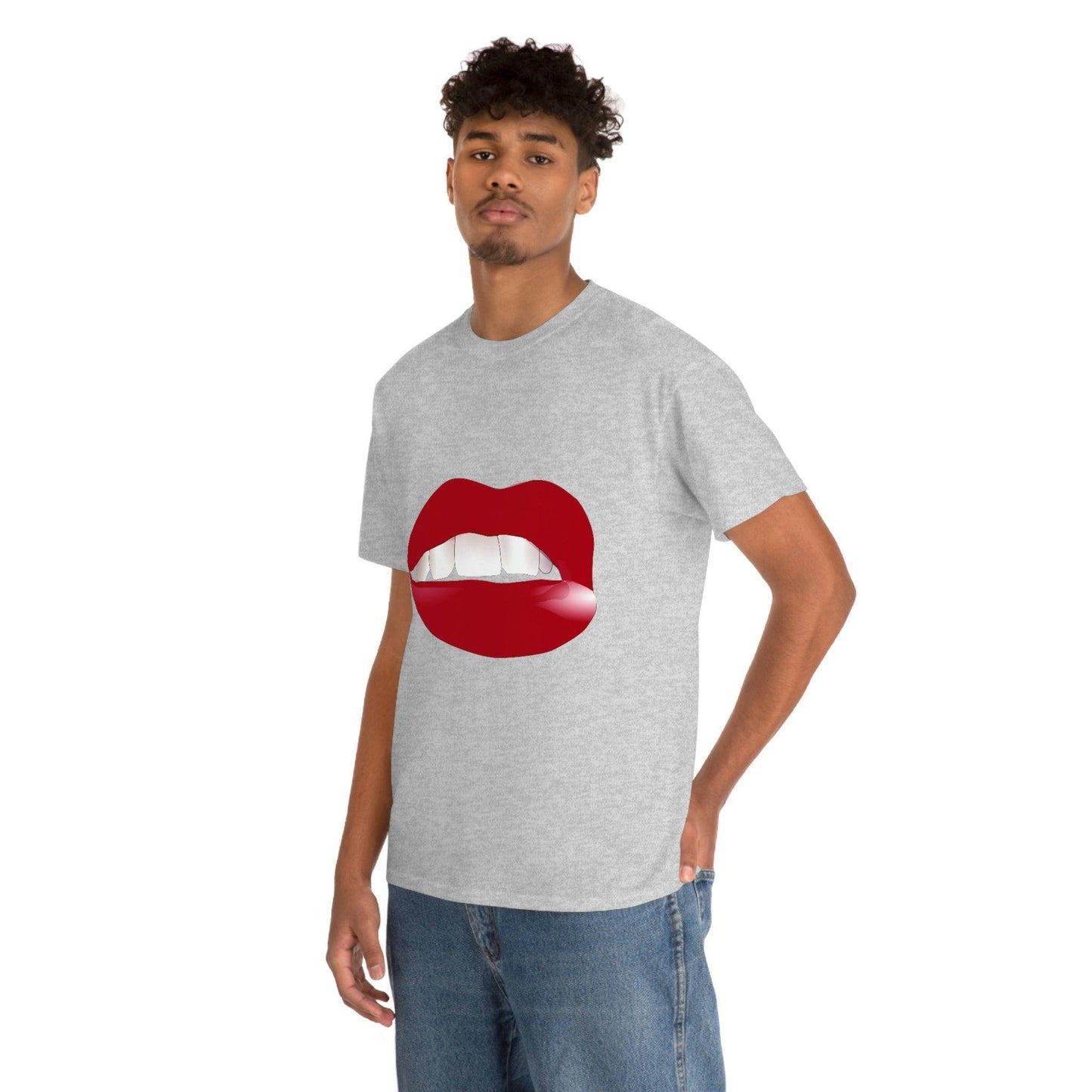 Lips Tee - Giftsmojo
