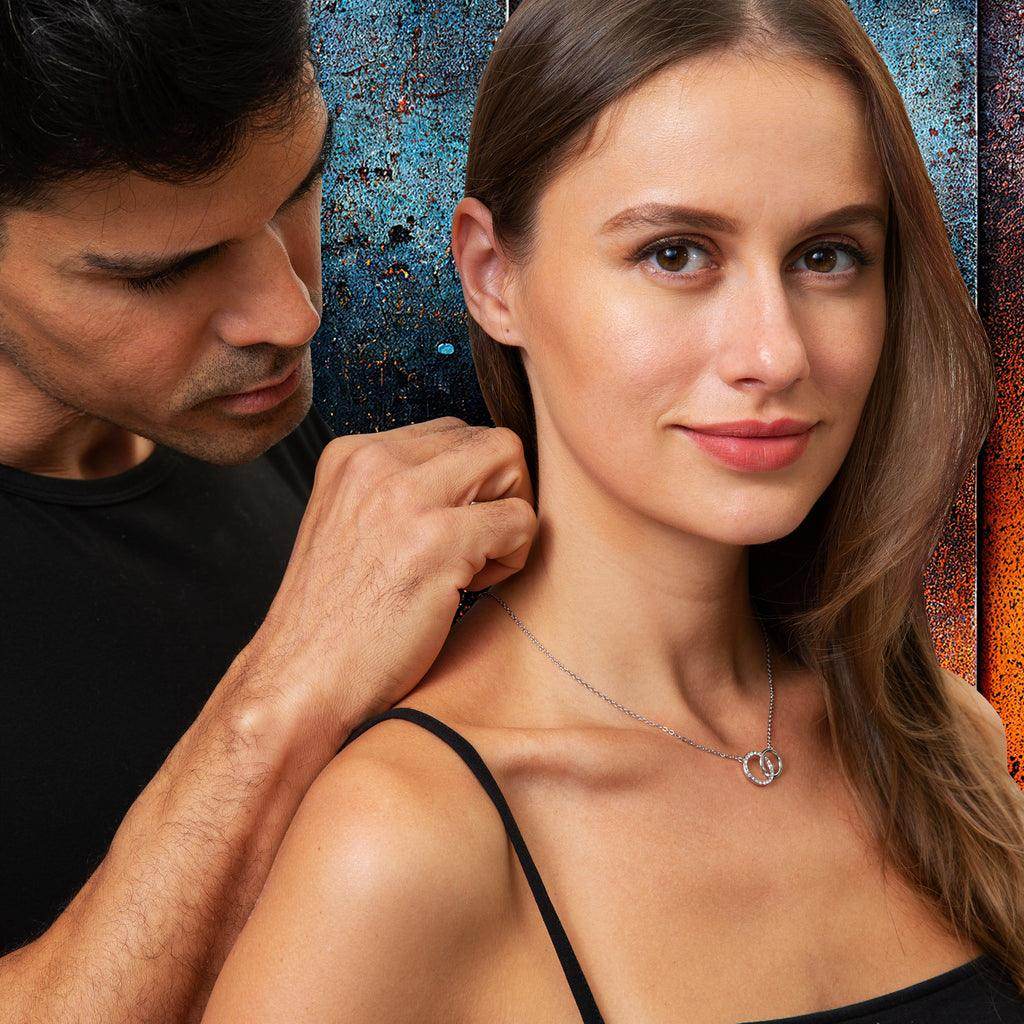 Endless Connection - Interlocking Circles Necklace Christmas Gift - Giftsmojo