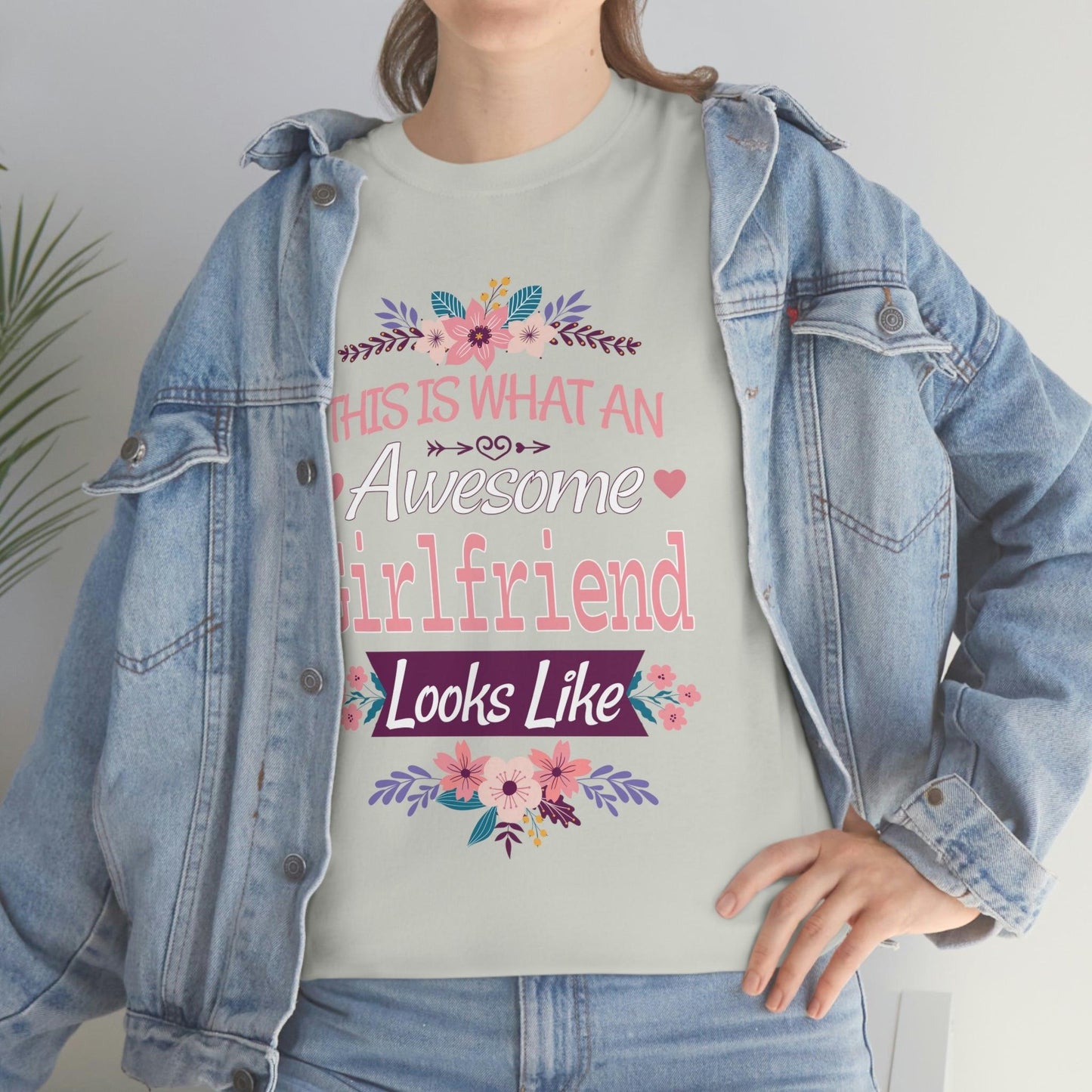 This is what an Awesome Girlfriend Looks Like - Giftsmojo