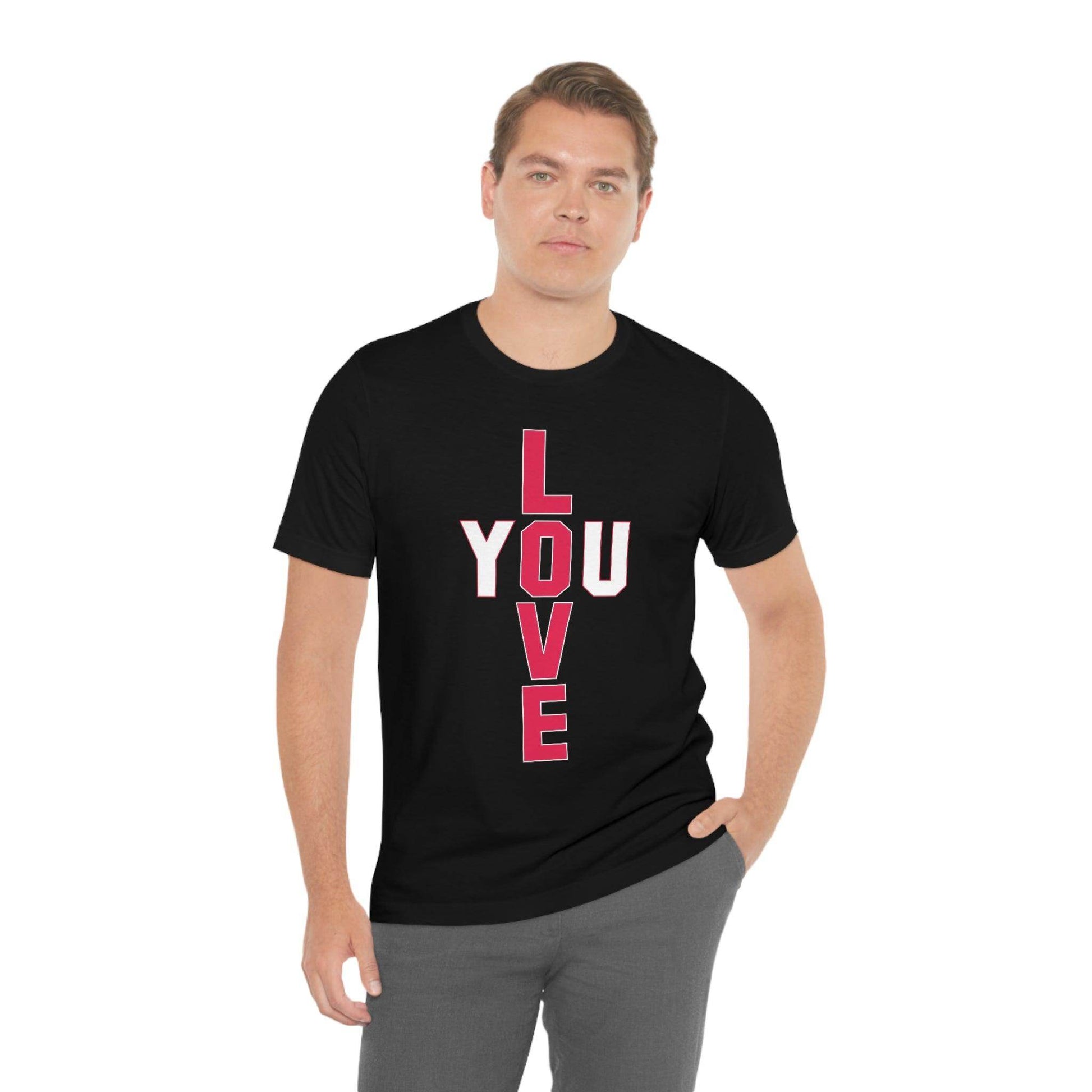 T-shape Love you Tee - Giftsmojo