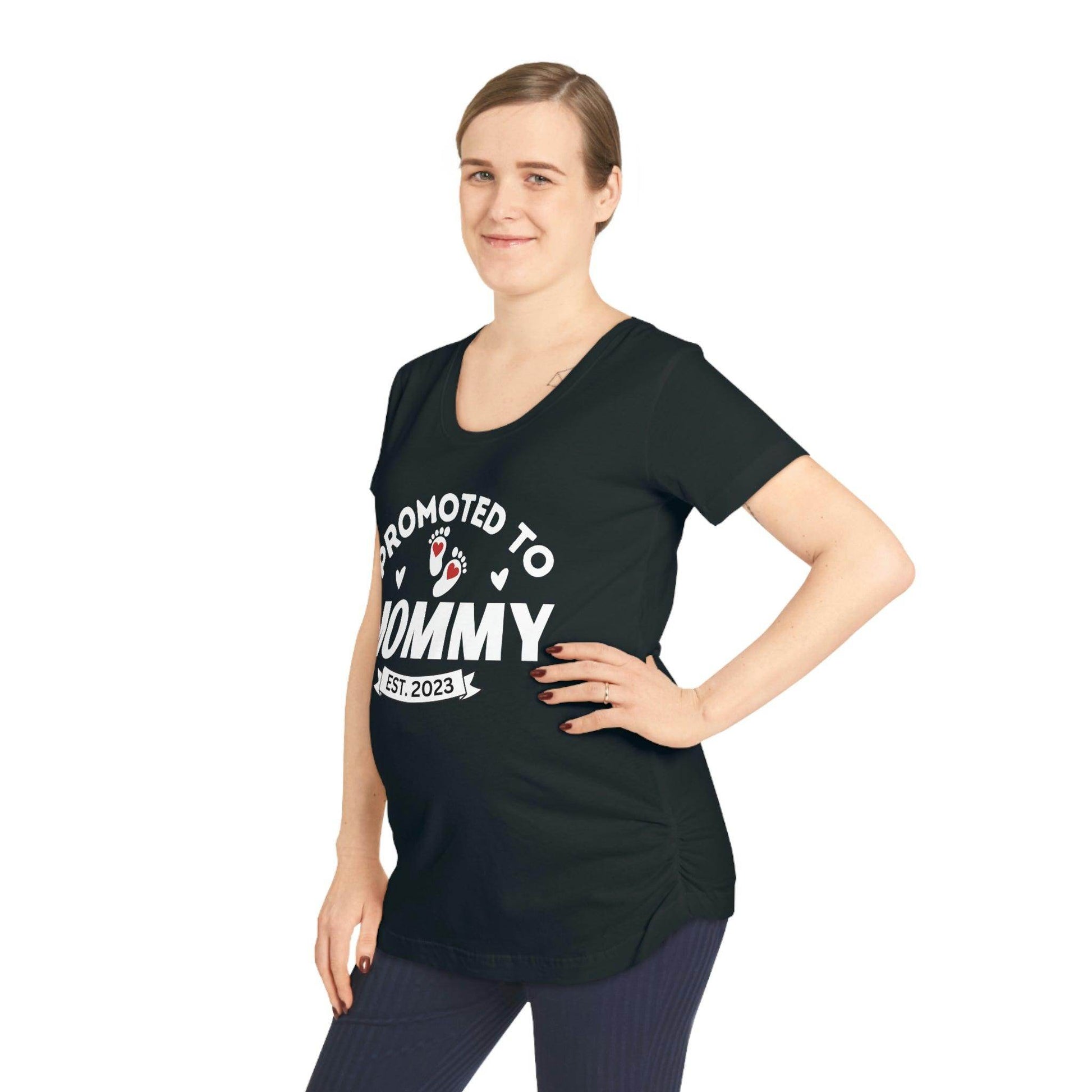 Promoted to Mommy shirt - New Mom tee - baby shower gift - Mom shirt -Women's Maternity Tee - Gift for new mom - mom to be gift - Giftsmojo