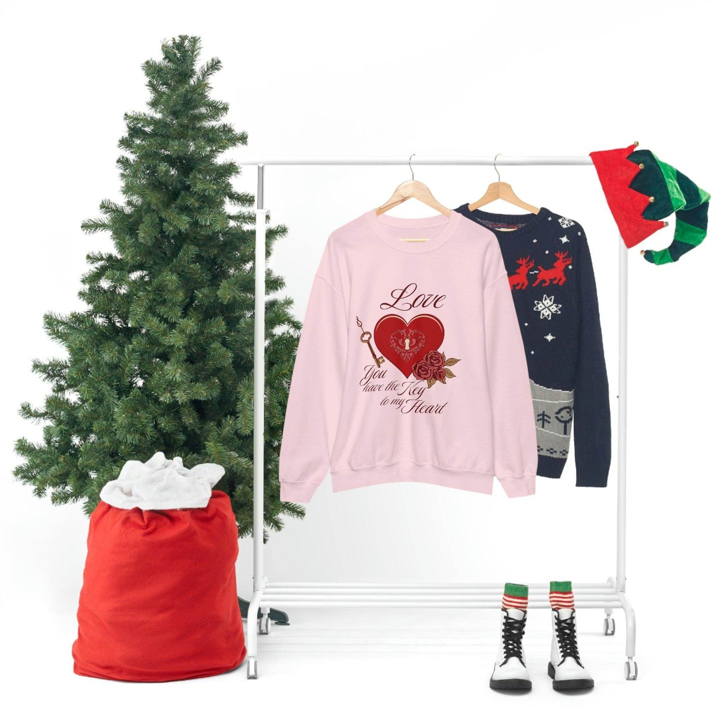 Love you have the key to my heart Sweatshirt - Giftsmojo