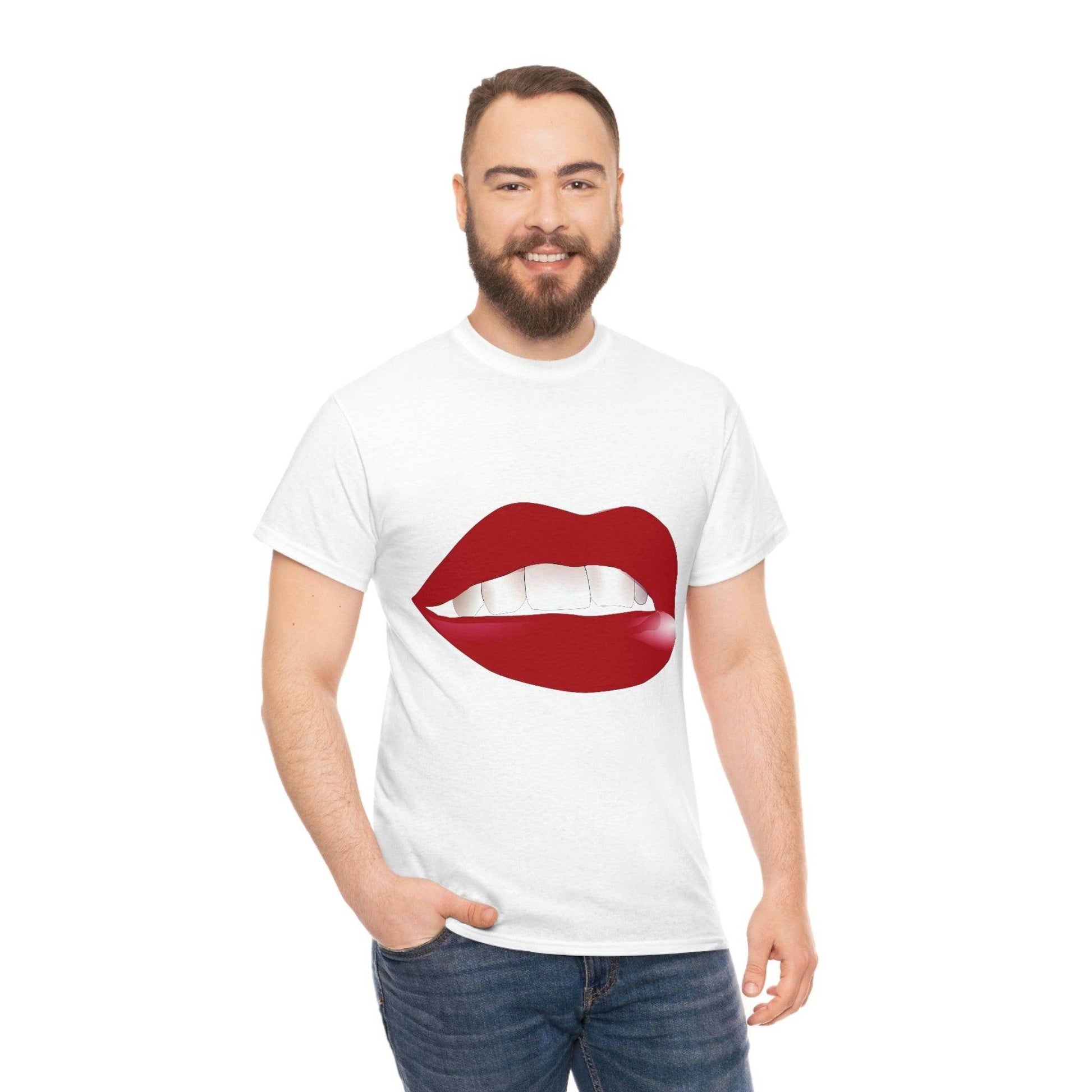 Lips Tee - Giftsmojo