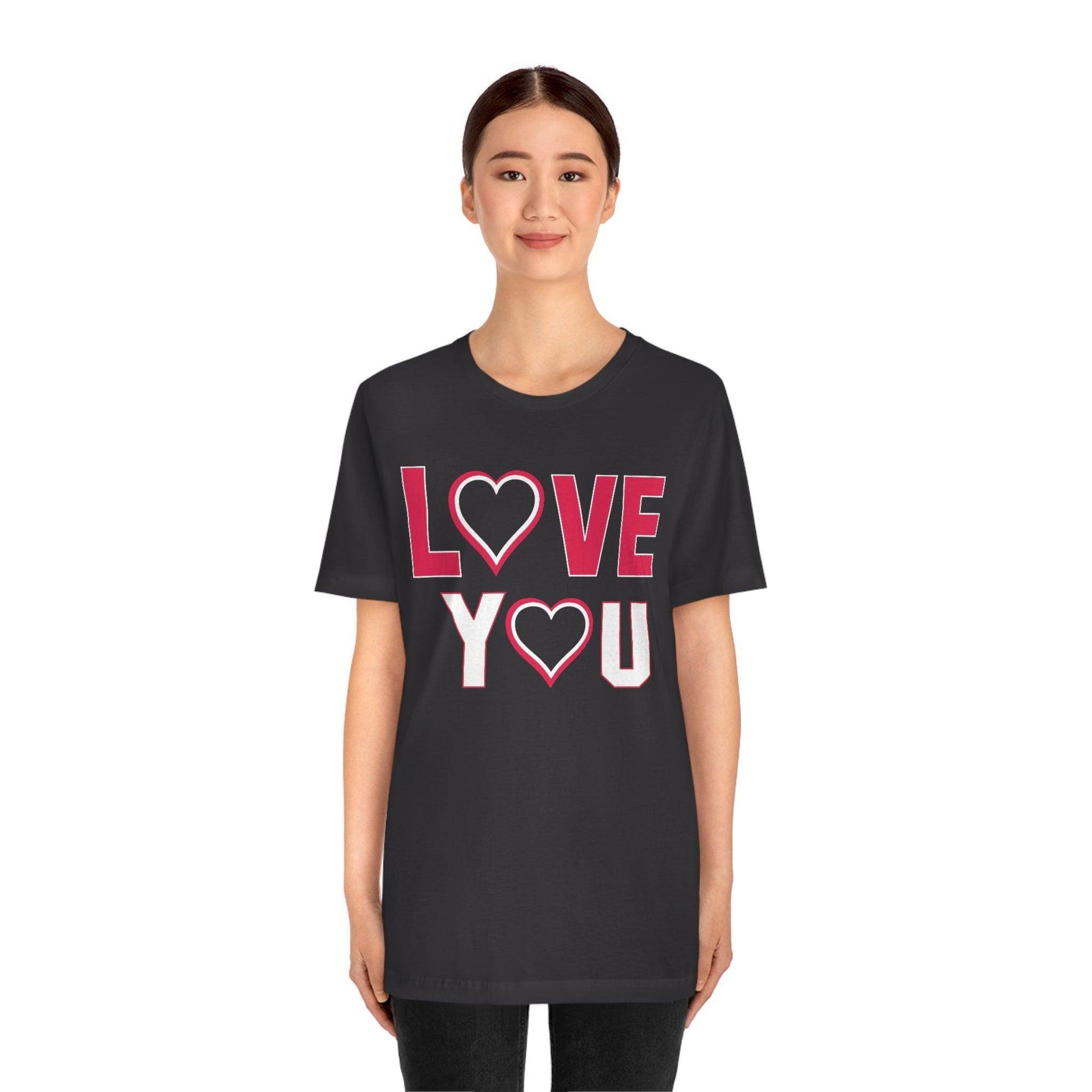 love you heart Tee - Giftsmojo