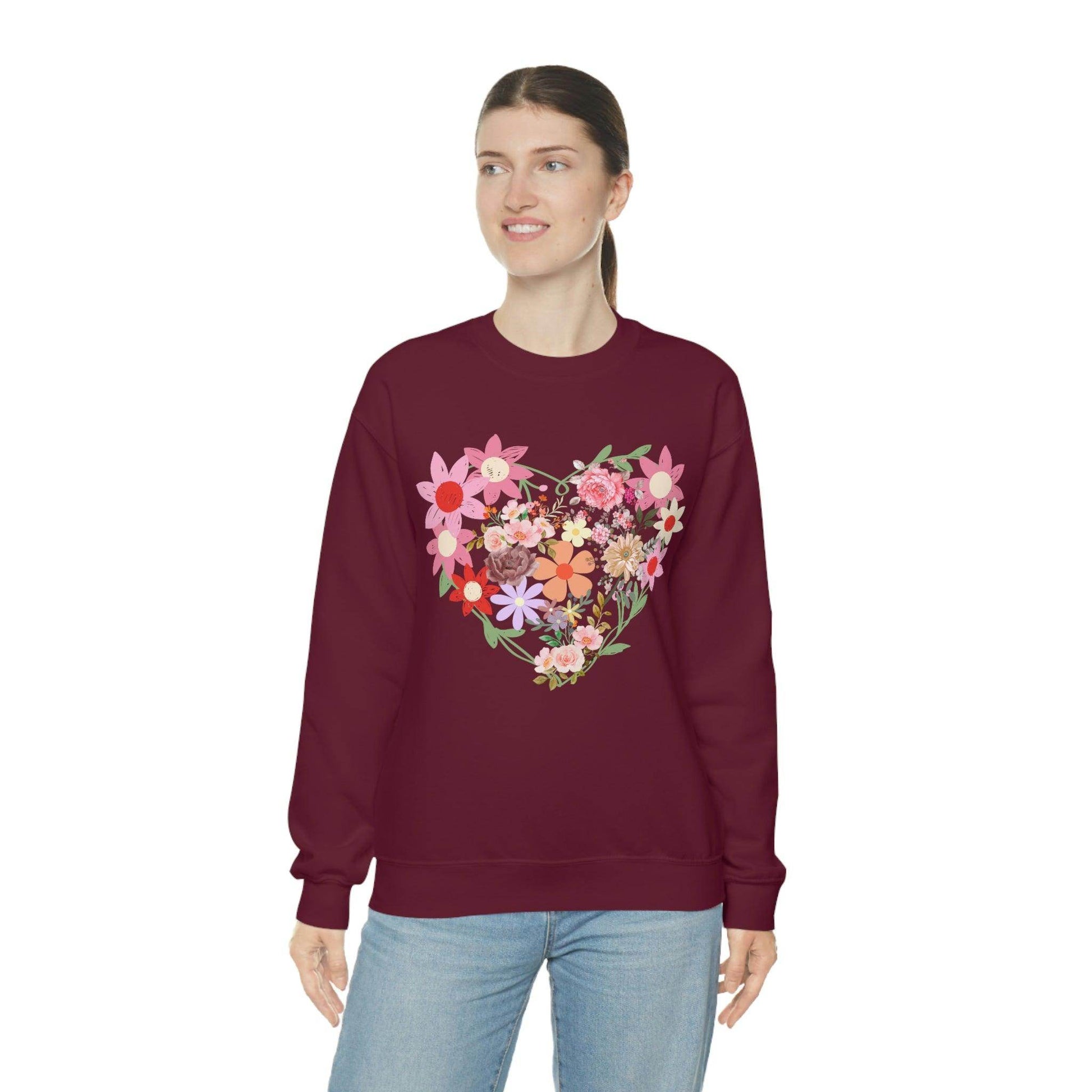Flower Heart sweatshirt - Floral sweatshirt - Love Sweatshirt - Giftsmojo
