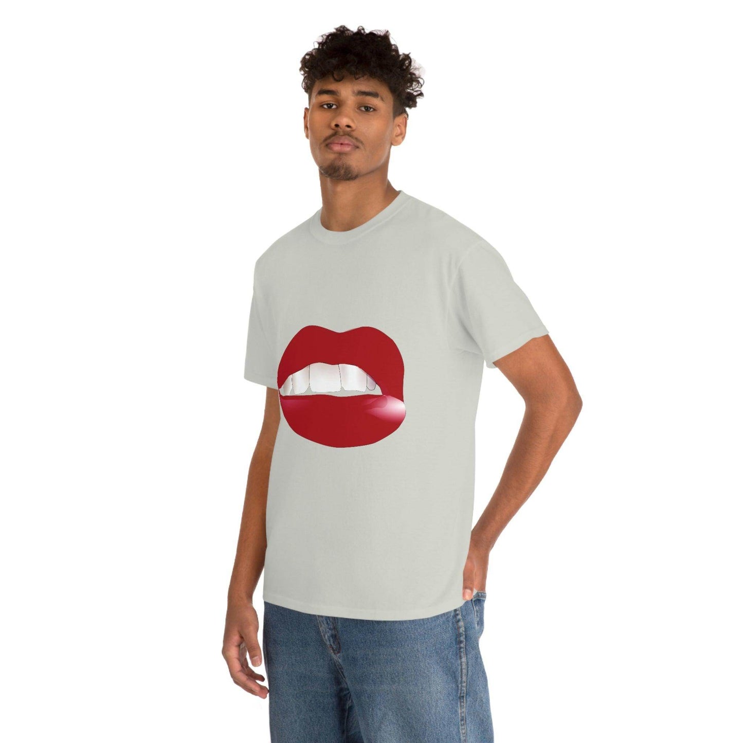 Lips Tee - Giftsmojo