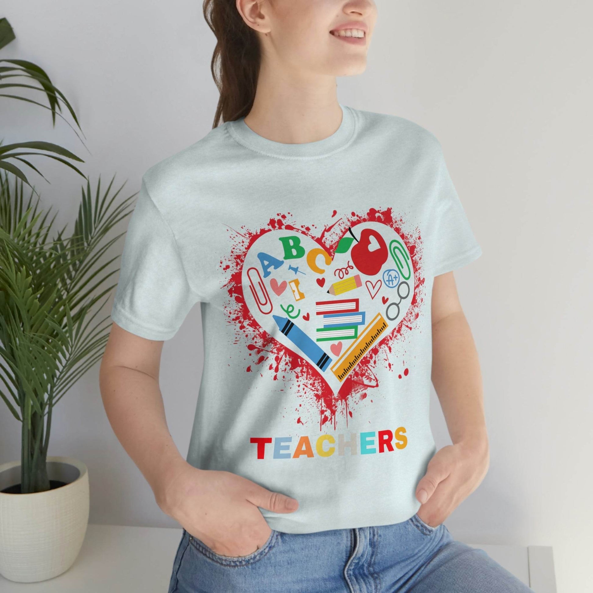 Love Teachers Shirt - Teacher Appreciation Shirt - Giftsmojo