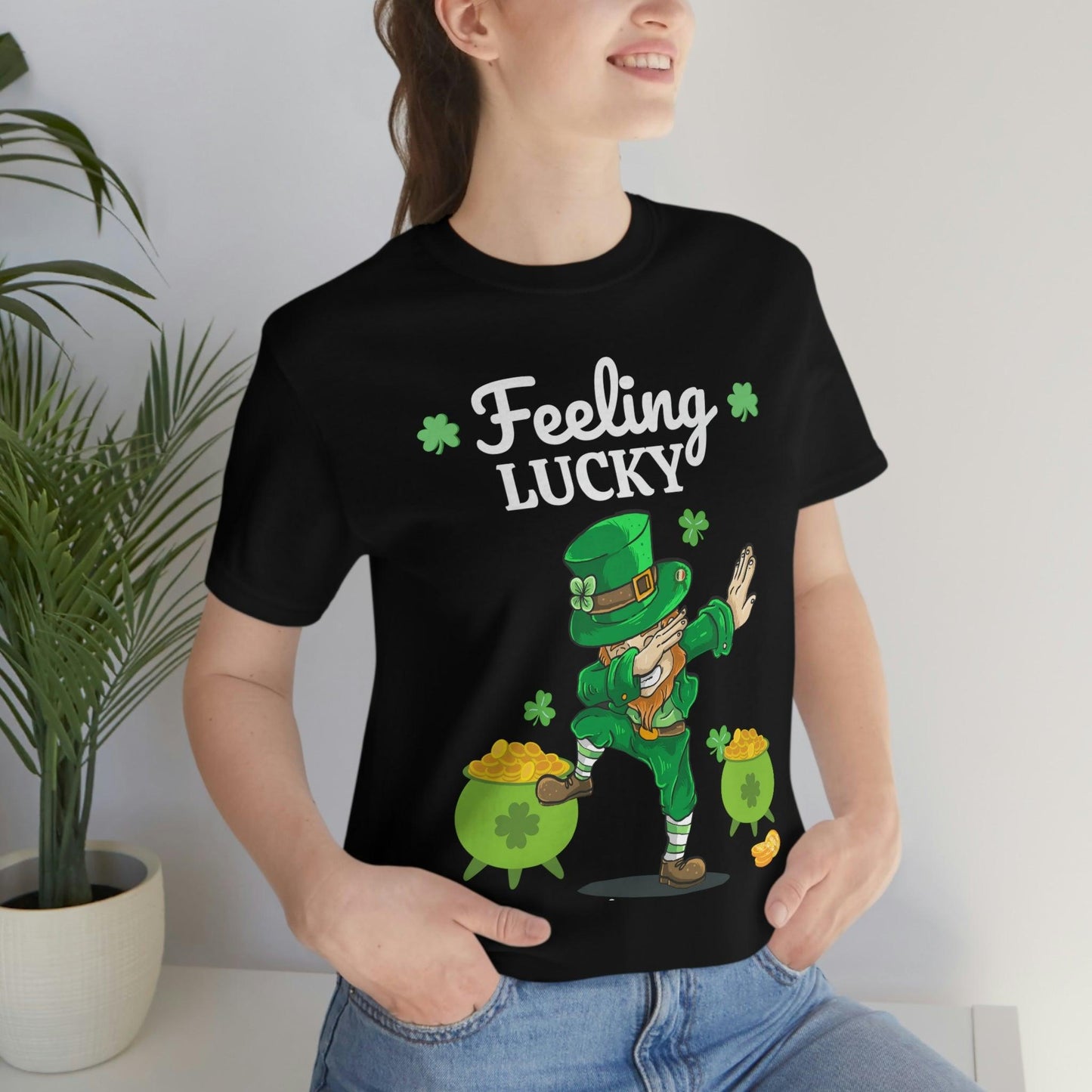 Feeling Lucky St Patrick's Day shirt - Shamrock shirt - shenanigans shirt St Paddys day Shirt - St Patricks day gift - Giftsmojo