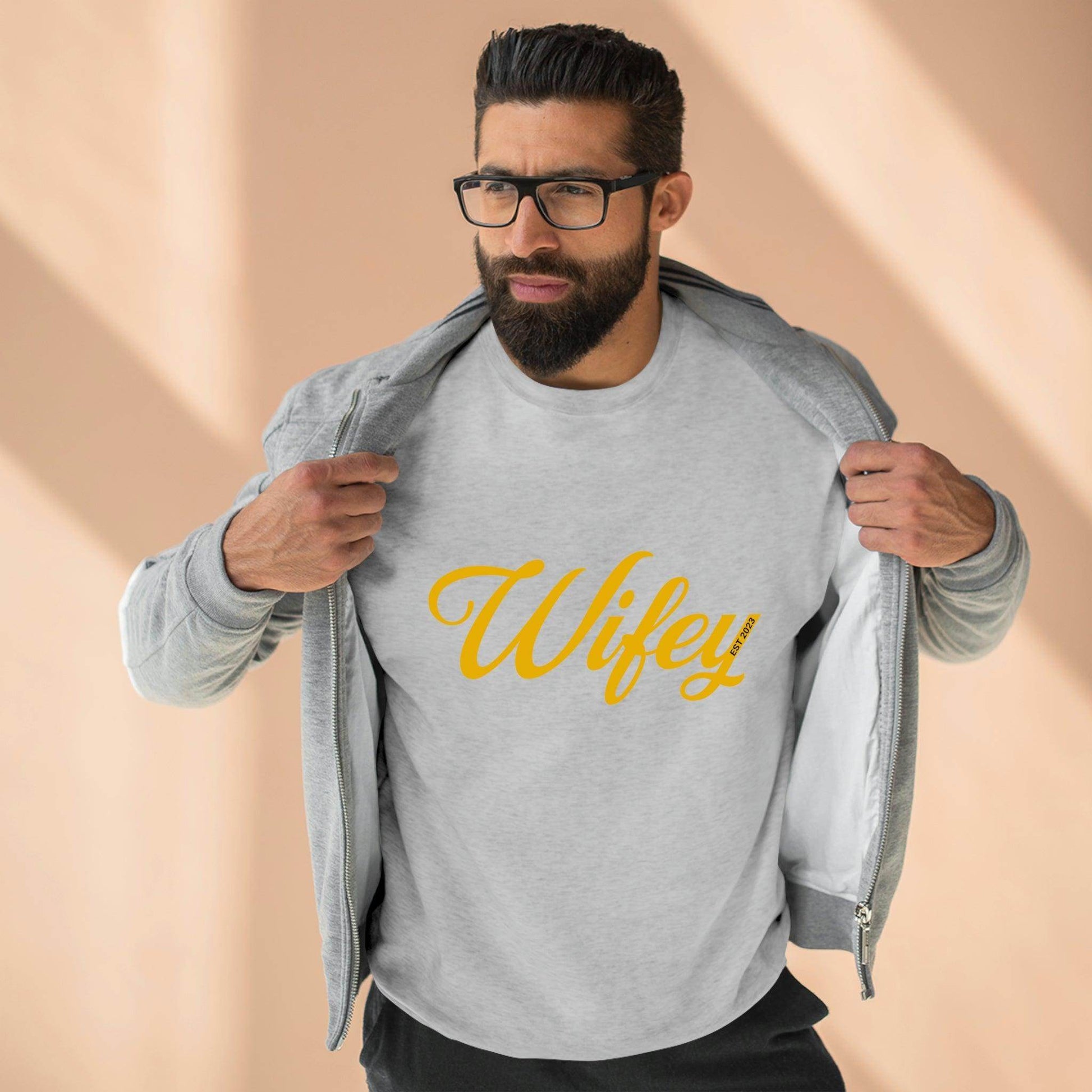 Wifey sweatshirt - Giftsmojo