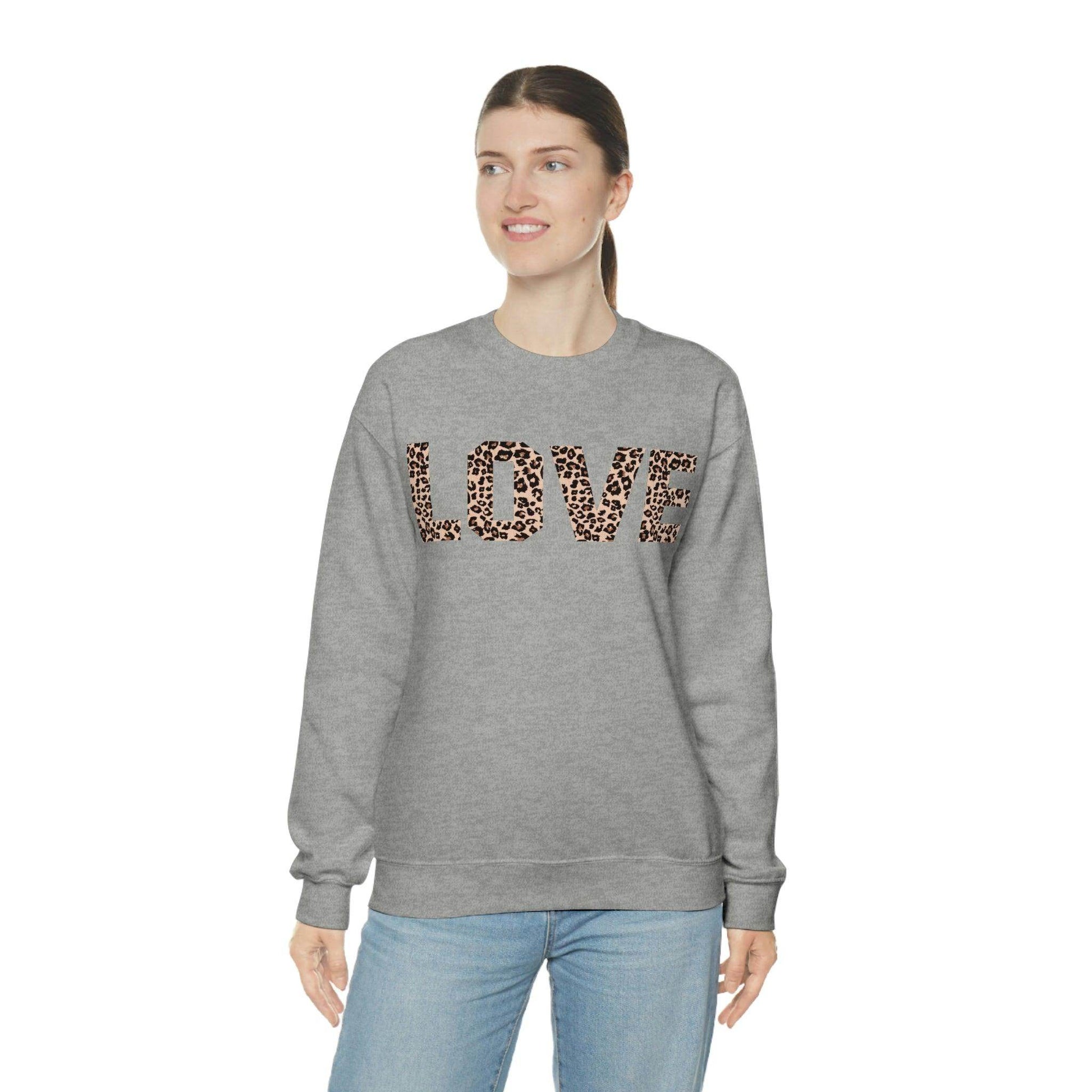 Leopard print love Sweatshirt - Giftsmojo