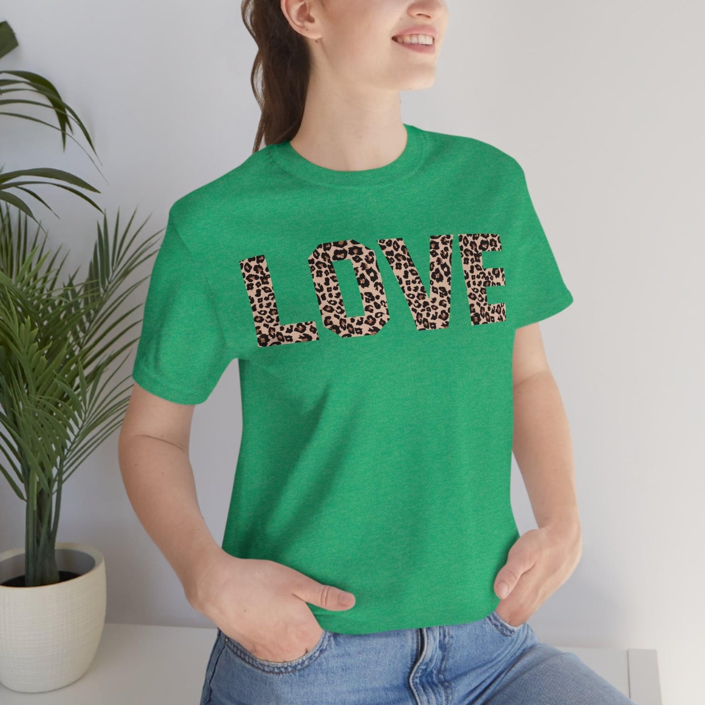 Leopard print love Tee - Giftsmojo