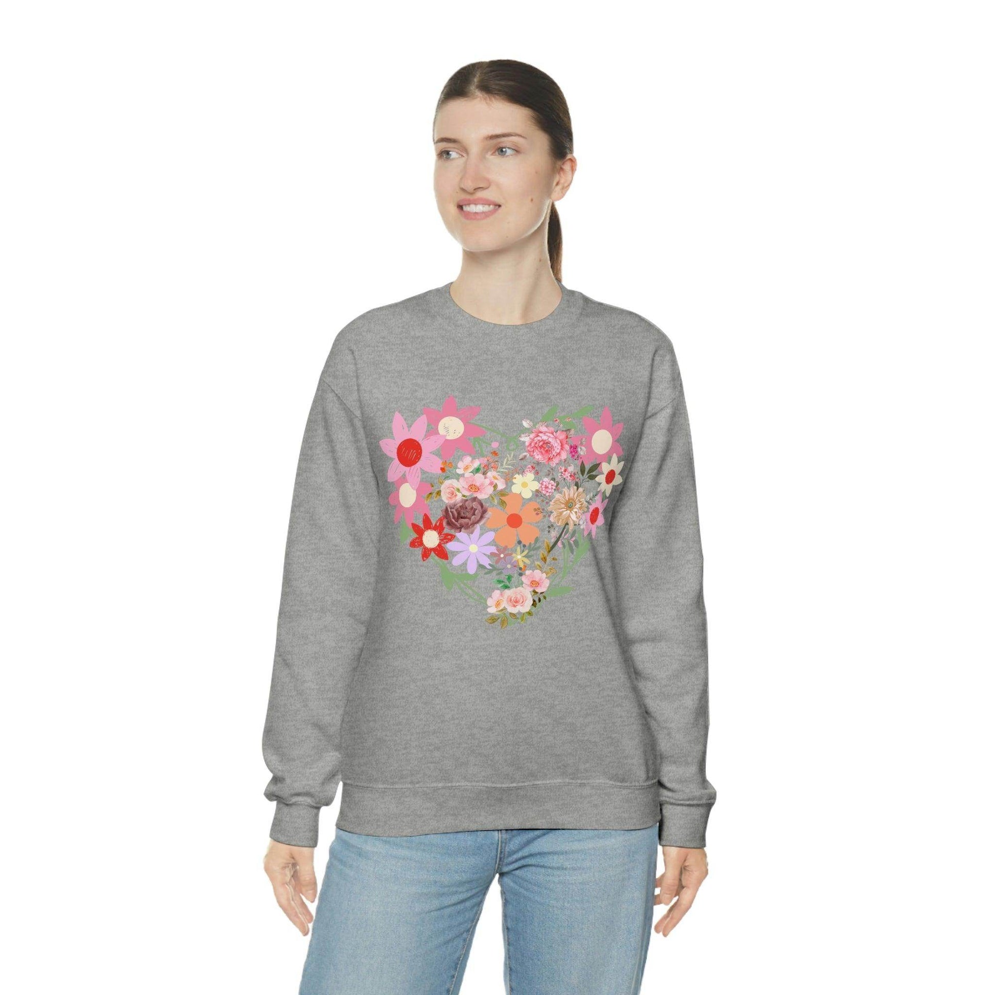 Flower Heart sweatshirt - Floral sweatshirt - Love Sweatshirt - Giftsmojo