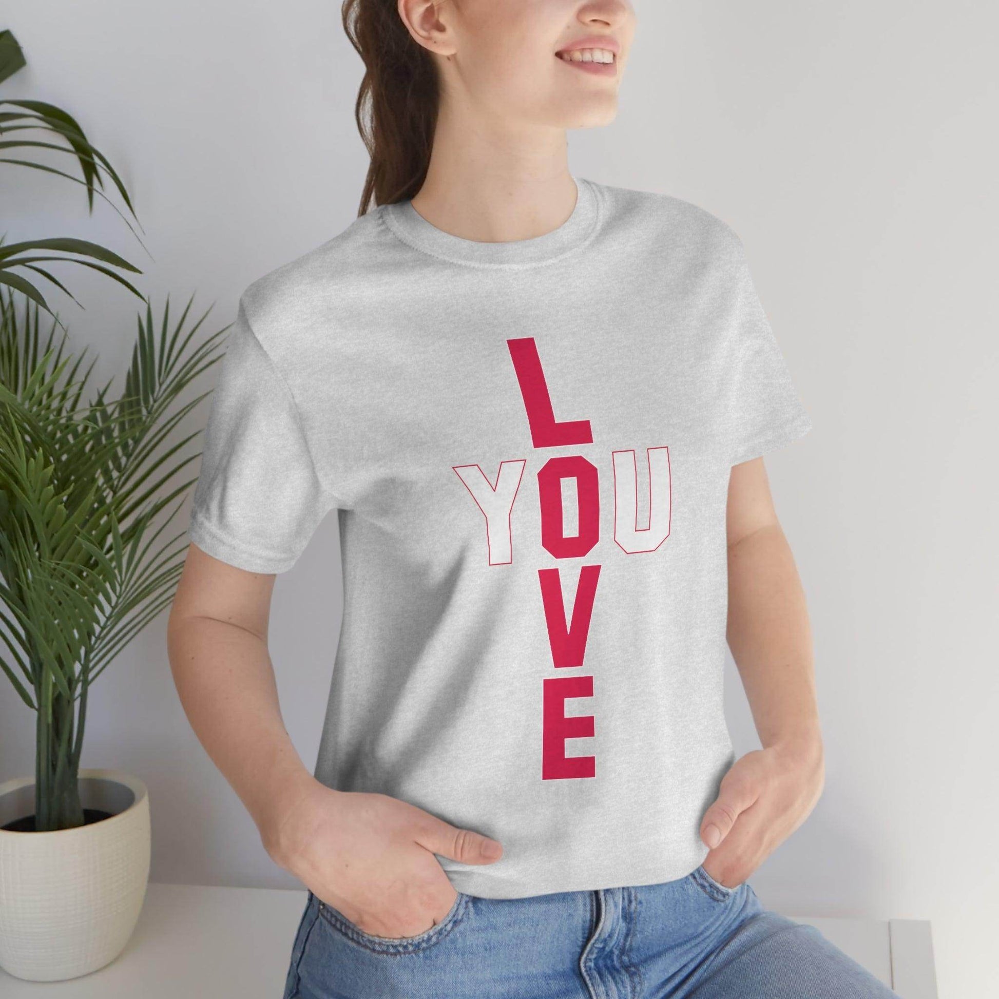 T-shape Love you Tee - Giftsmojo