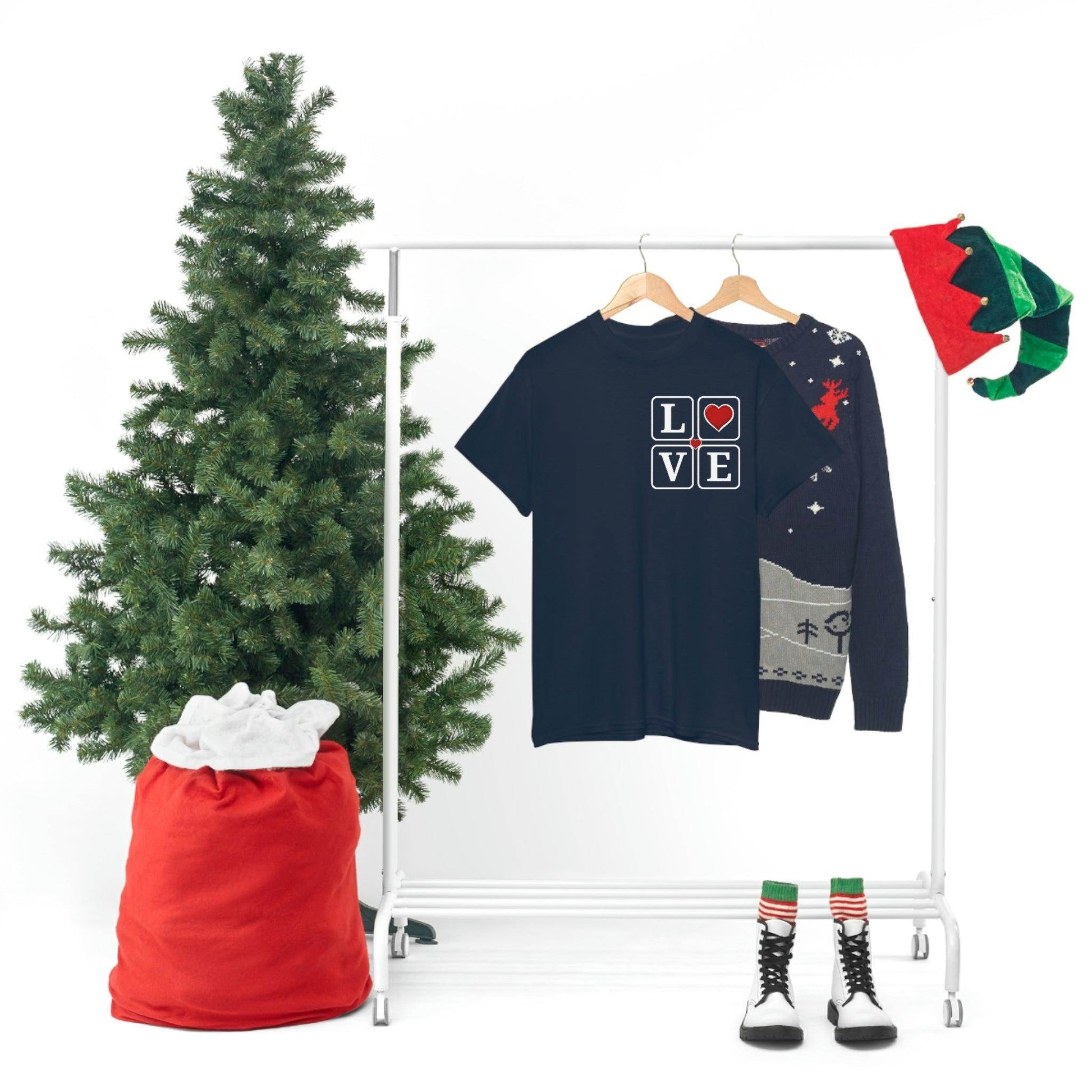 Love square Hearts T-shirt - Giftsmojo