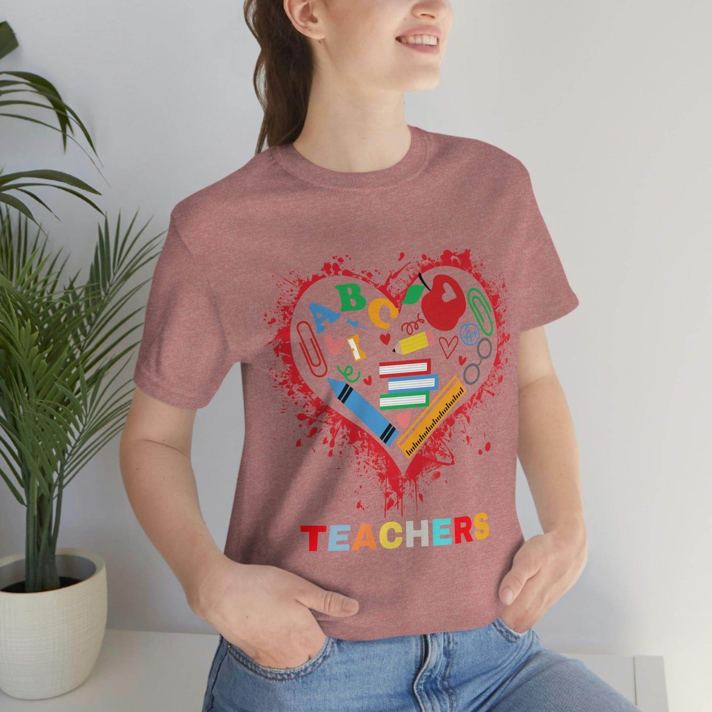 Love Teachers Shirt - Teacher Appreciation Shirt - Giftsmojo