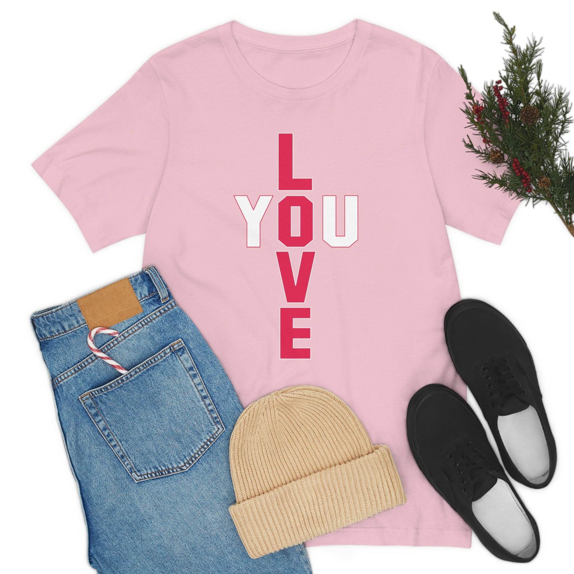 T-shape Love you Tee - Giftsmojo