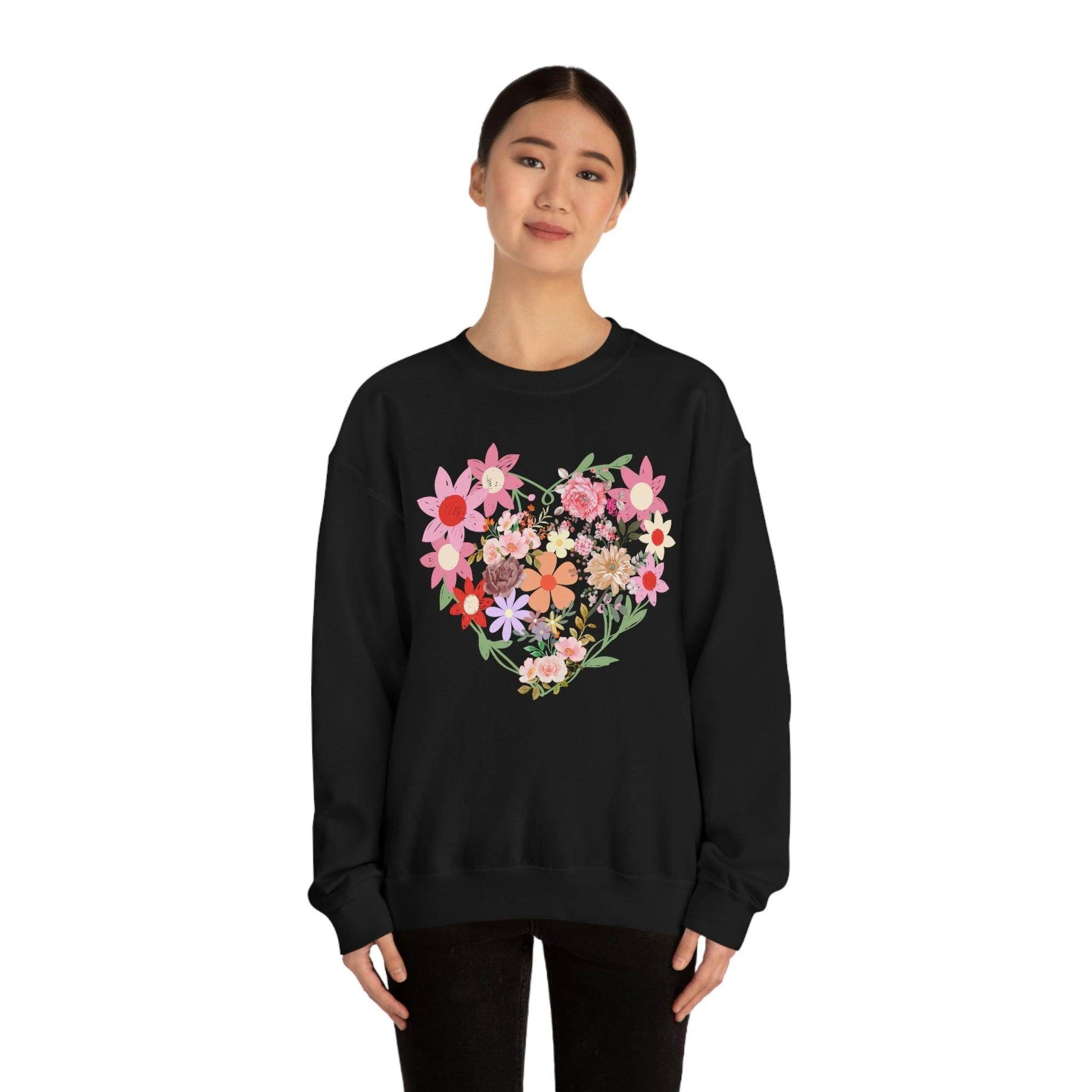 Flower Heart sweatshirt - Floral sweatshirt - Love Sweatshirt - Giftsmojo