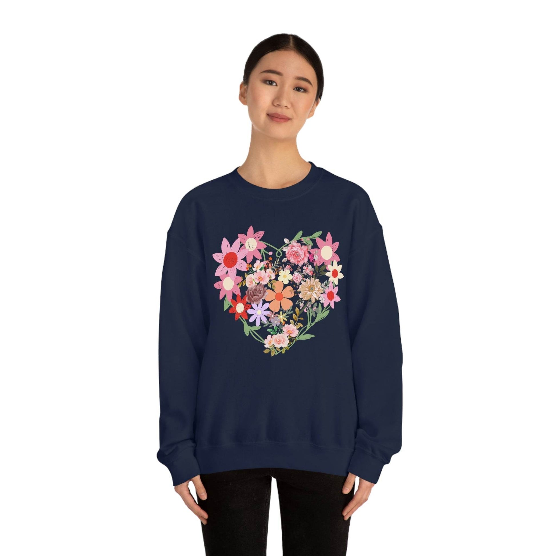 Flower Heart sweatshirt - Floral sweatshirt - Love Sweatshirt - Giftsmojo