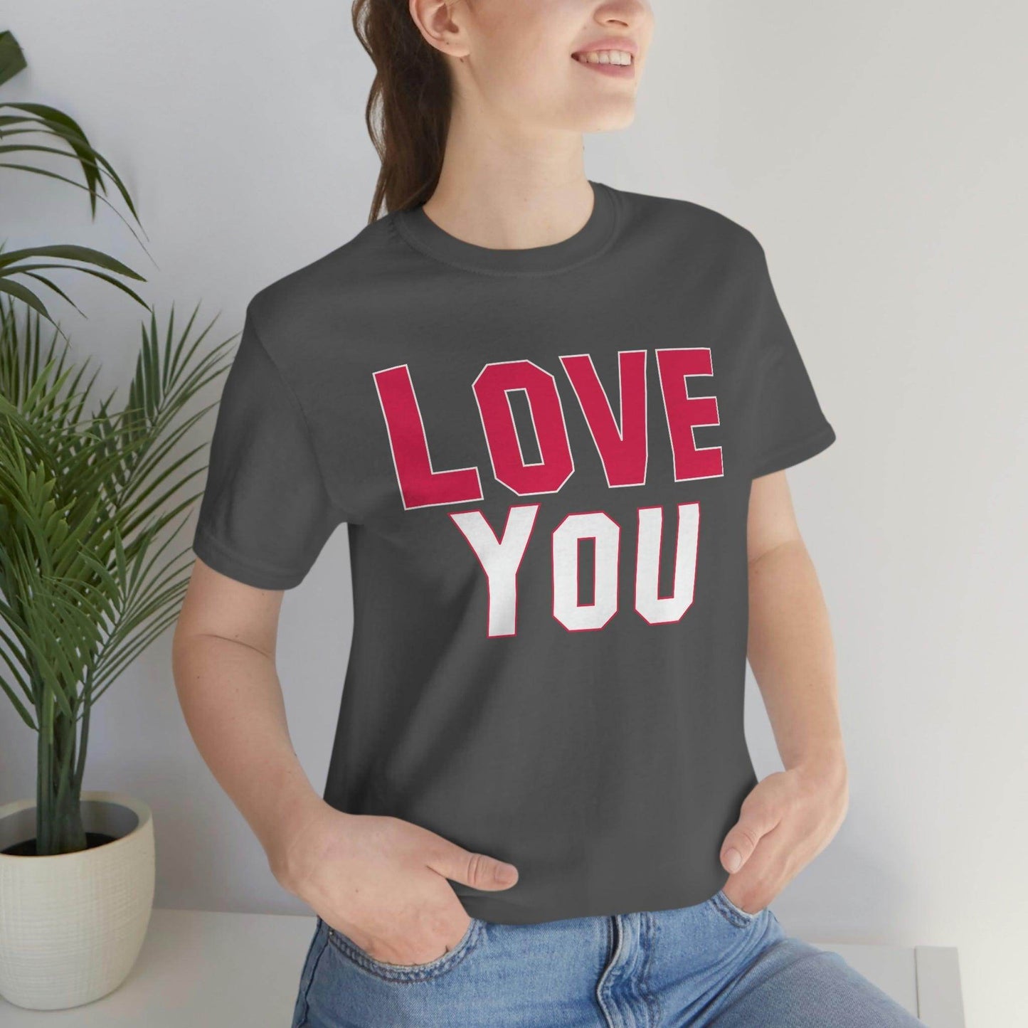 Love you T-shirt - Giftsmojo