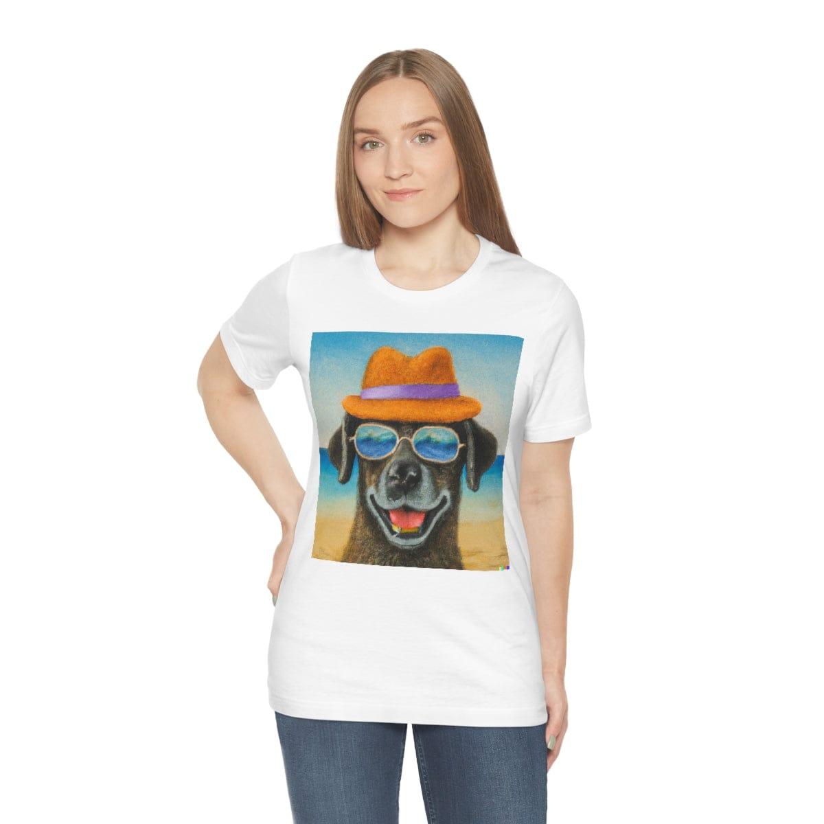 Dog at the beach wearing a hat and sunglasses arts Tshirt - Giftsmojo