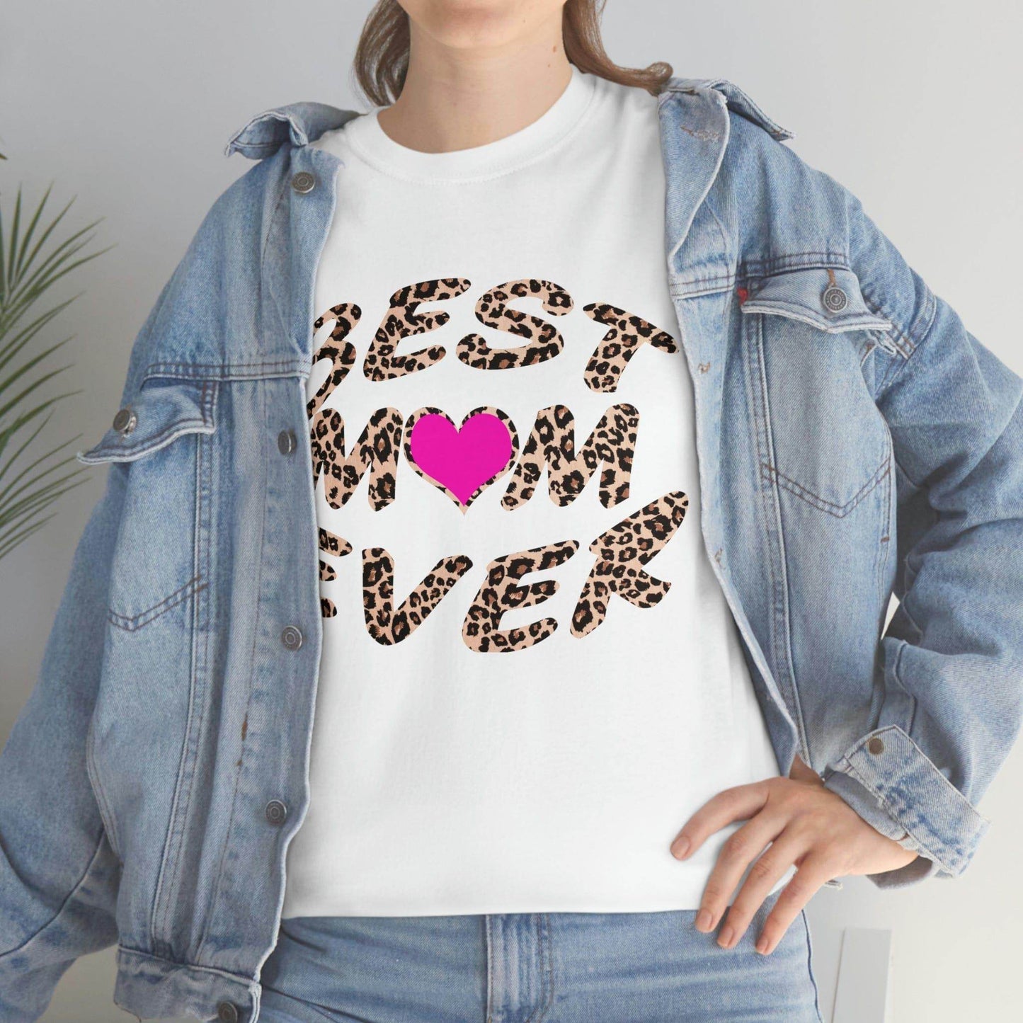 Best mom ever leopard print Tee - Giftsmojo