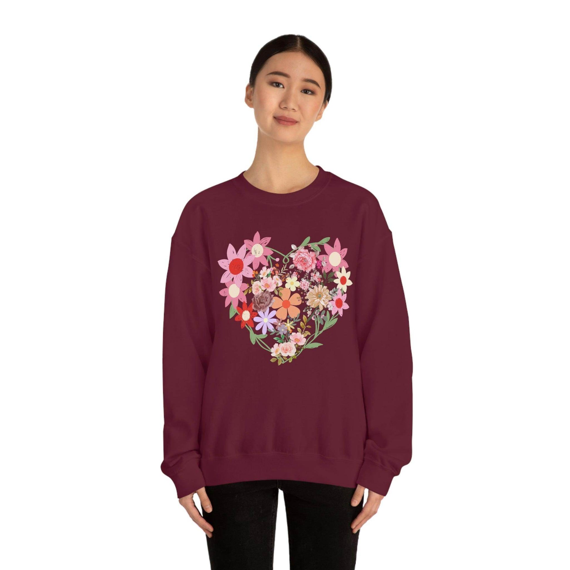 Flower Heart sweatshirt - Floral sweatshirt - Love Sweatshirt - Giftsmojo