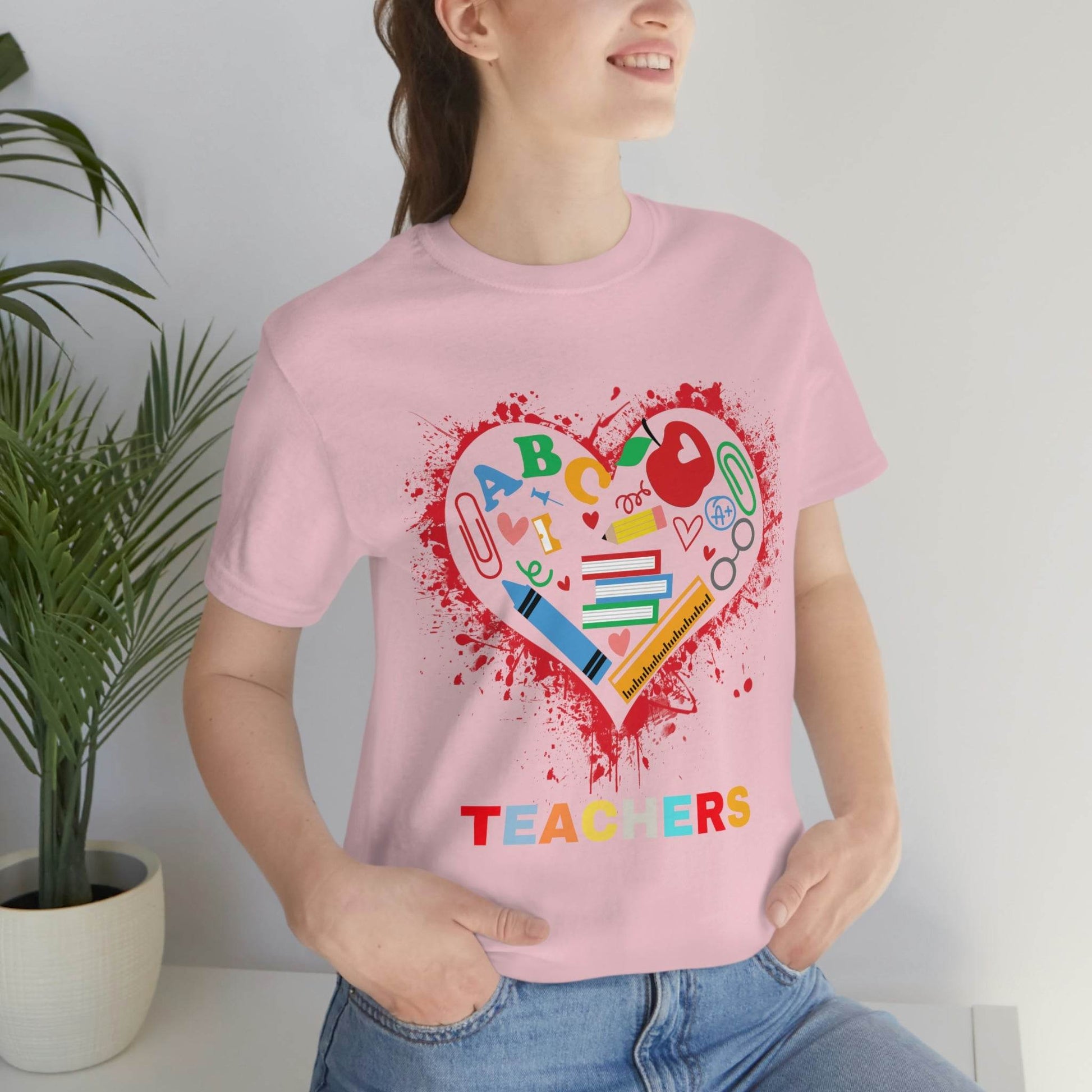 Love Teachers Shirt - Teacher Appreciation Shirt - Giftsmojo