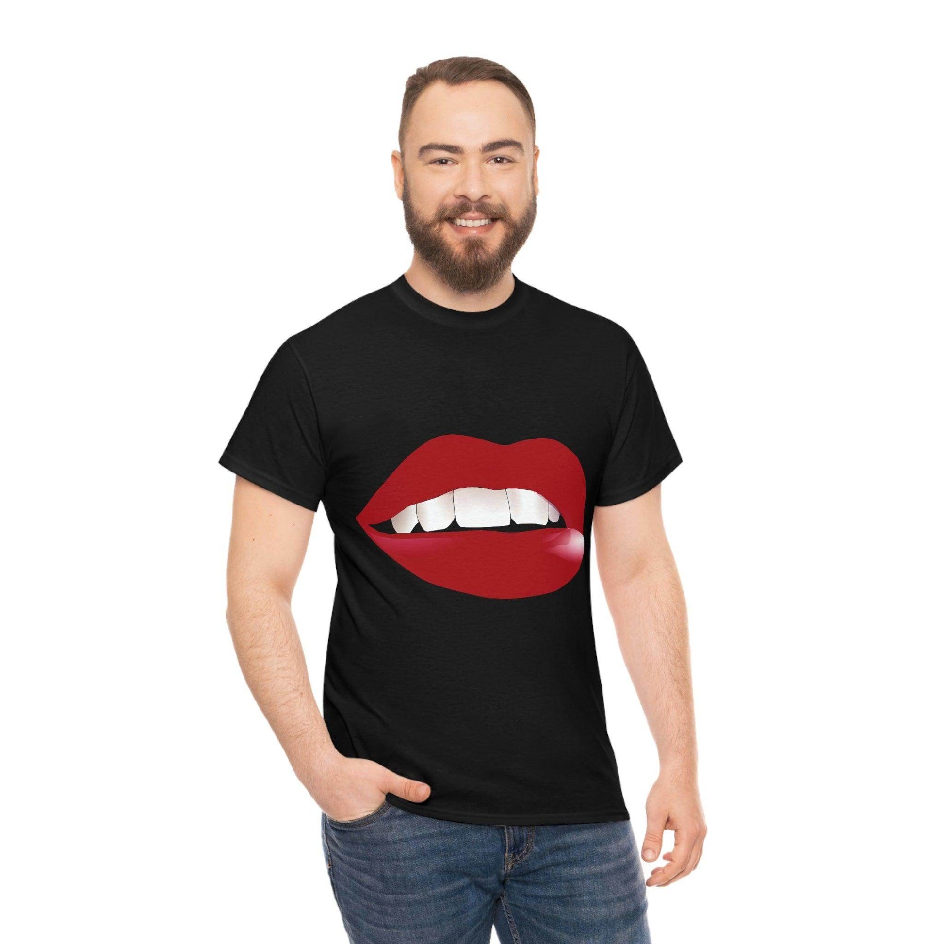 Lips Tee - Giftsmojo