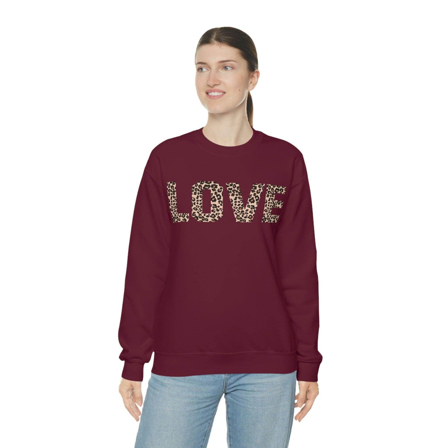 Leopard print love Sweatshirt - Giftsmojo