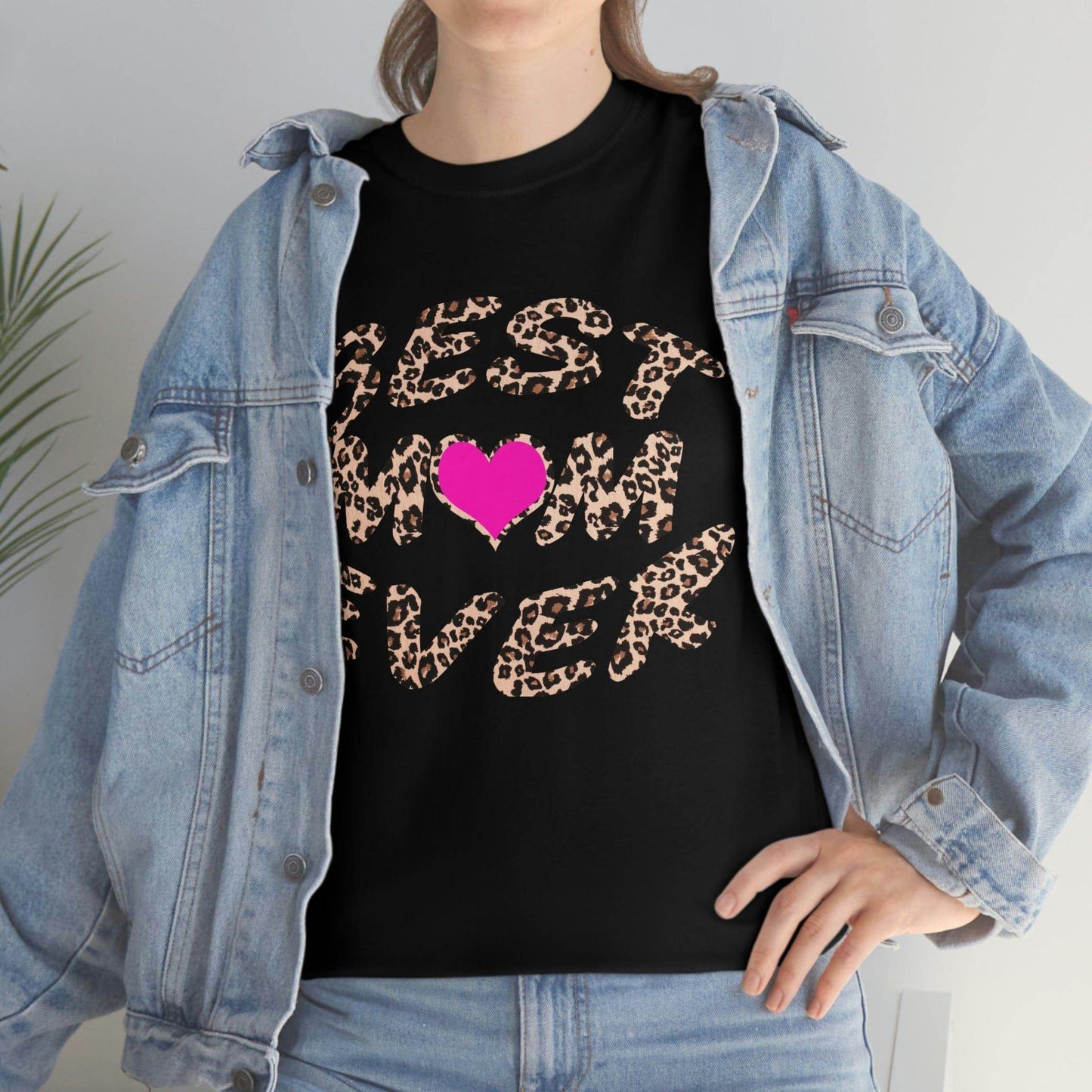 Best mom ever leopard print Tee - Giftsmojo