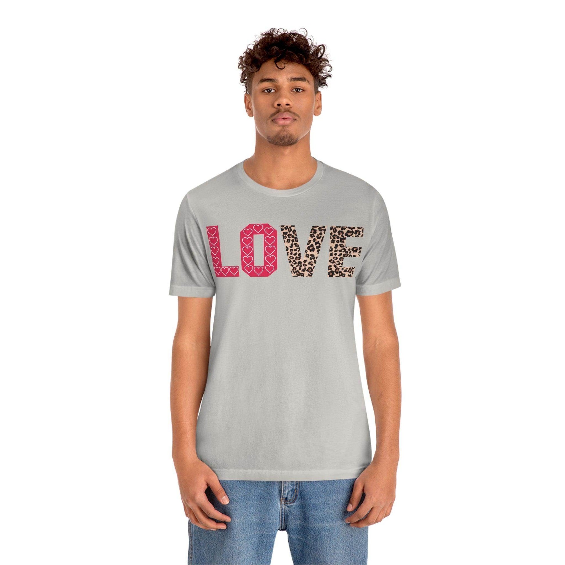 Love Tee - Giftsmojo