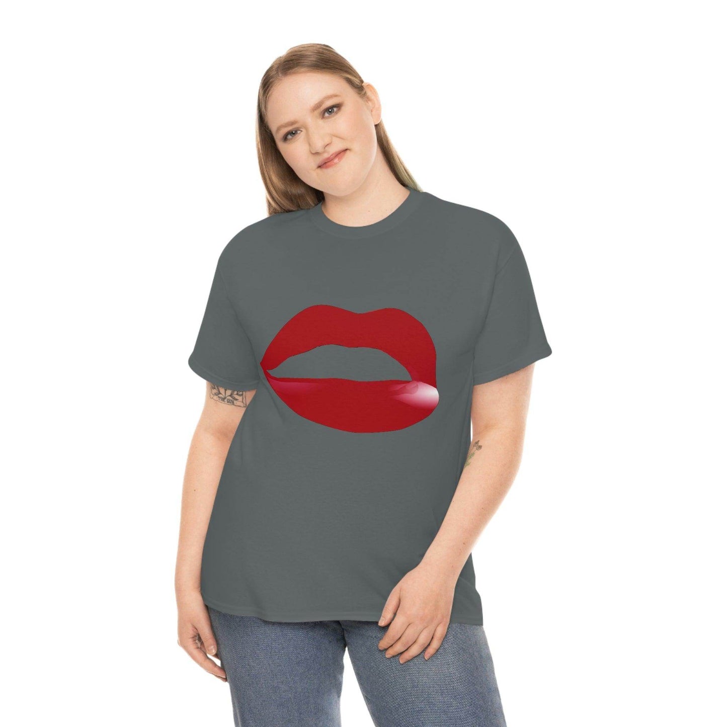 Kiss Lips Tee - Giftsmojo