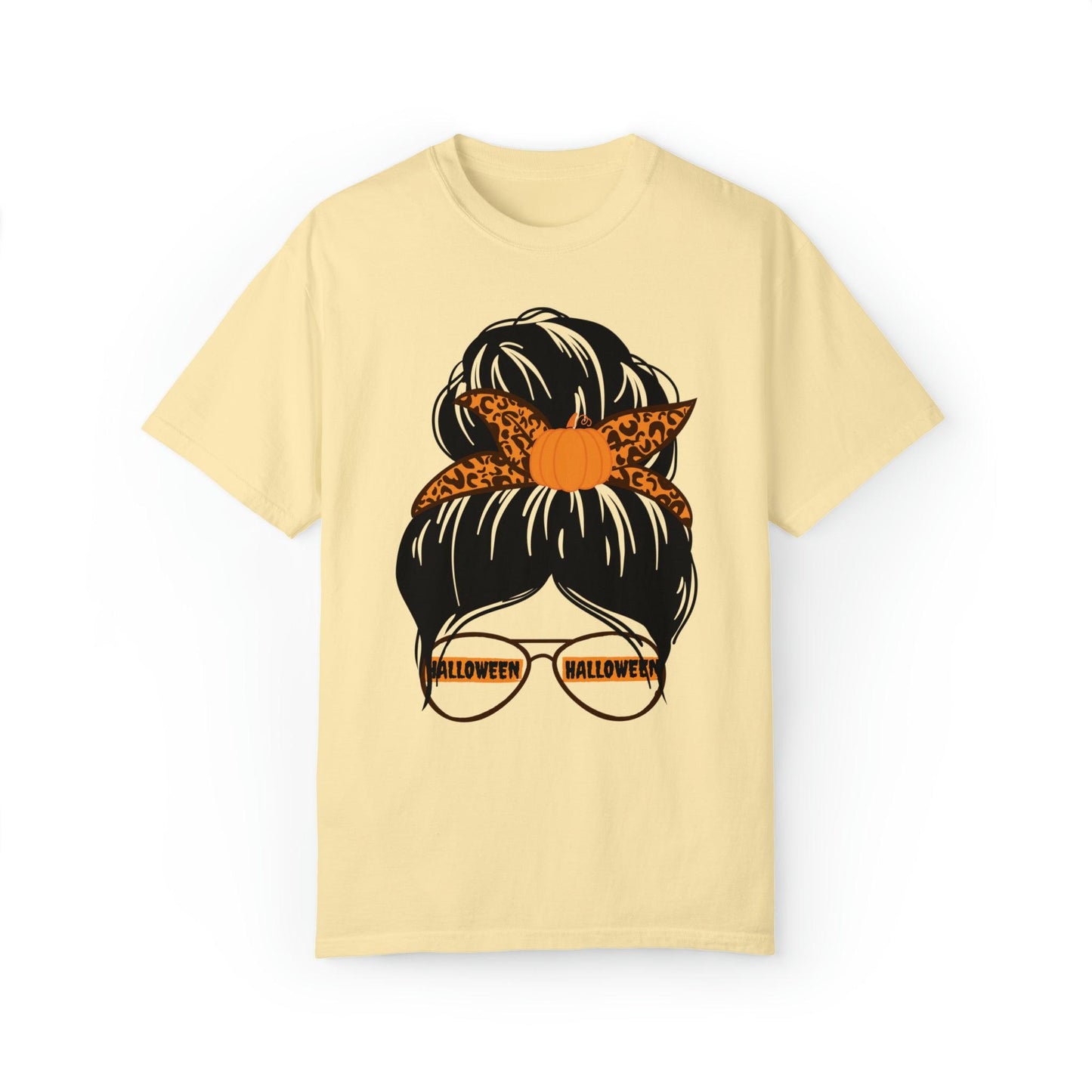 Cute Retro Halloween Tshirt for Mom, Momster Shirt, Vintage Shirt Halloween Shirt - Giftsmojo