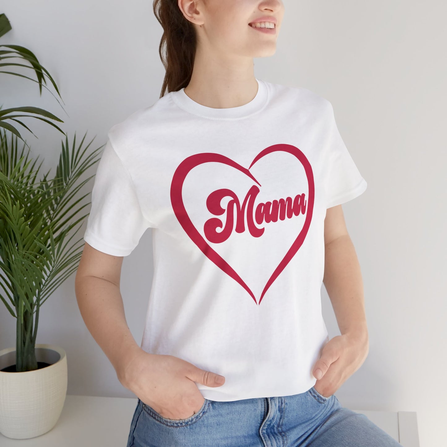 Love Mama Unisex Tee - Cool and Casual Mother's Day Gift