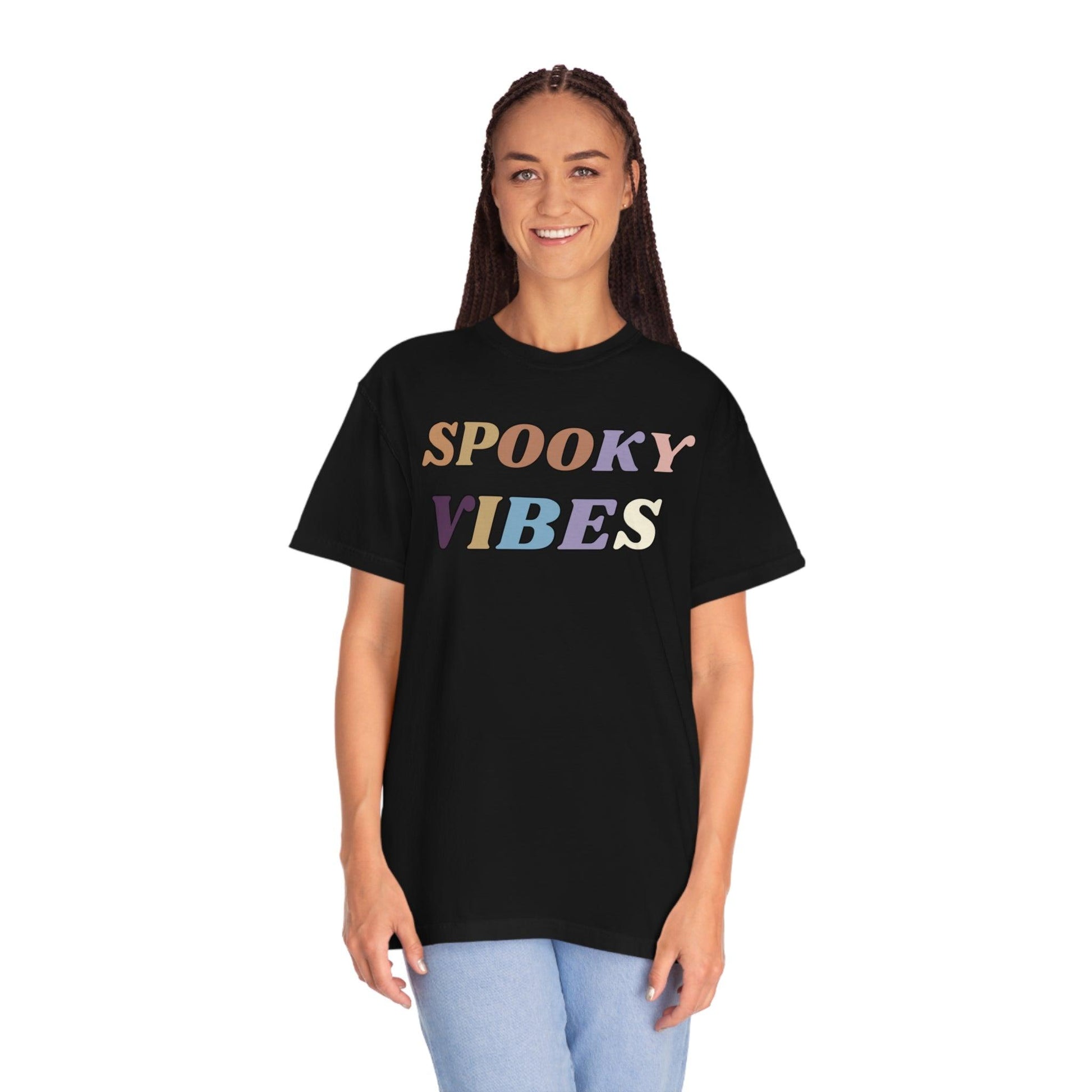 Retro Halloween Tshirt, Spooky Vibes Shirt, Vintage Shirt Halloween Shirt - Cute Fall Shirt - Giftsmojo