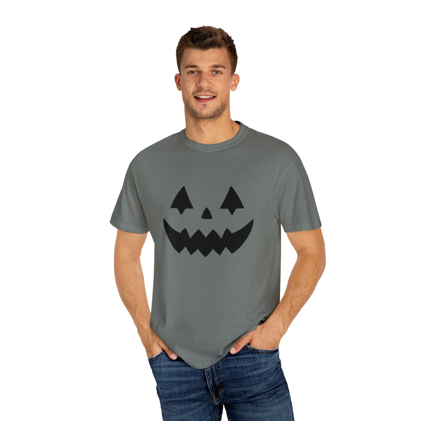 Cute Pumpkin Face Shirt Retro Halloween Tshirt, Vintage Shirt Halloween Shirt Pumpkin Face Halloween Costume Comfort Colors - Giftsmojo