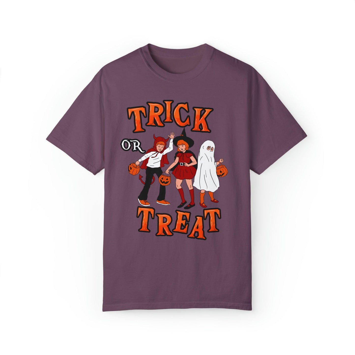 Cute Spooky Shirt Retro Halloween Tshirt Trick or Treat Shirt Vintage Shirt Halloween Shirt Halloween Gift Halloween T-shirt - Giftsmojo