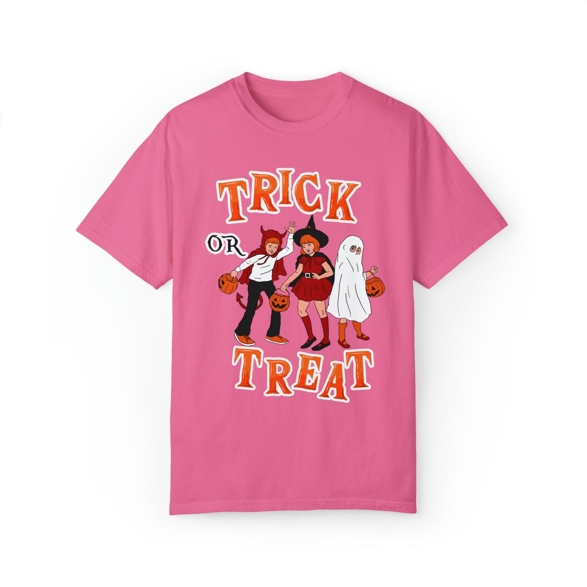 Halloween Party Shirt Retro Halloween Tshirt, Trick or Treat Shirt Vintage Shirt Halloween Shirt Cute Spooky Shirt, Halloween Gift Halloween T-shirt - Giftsmojo