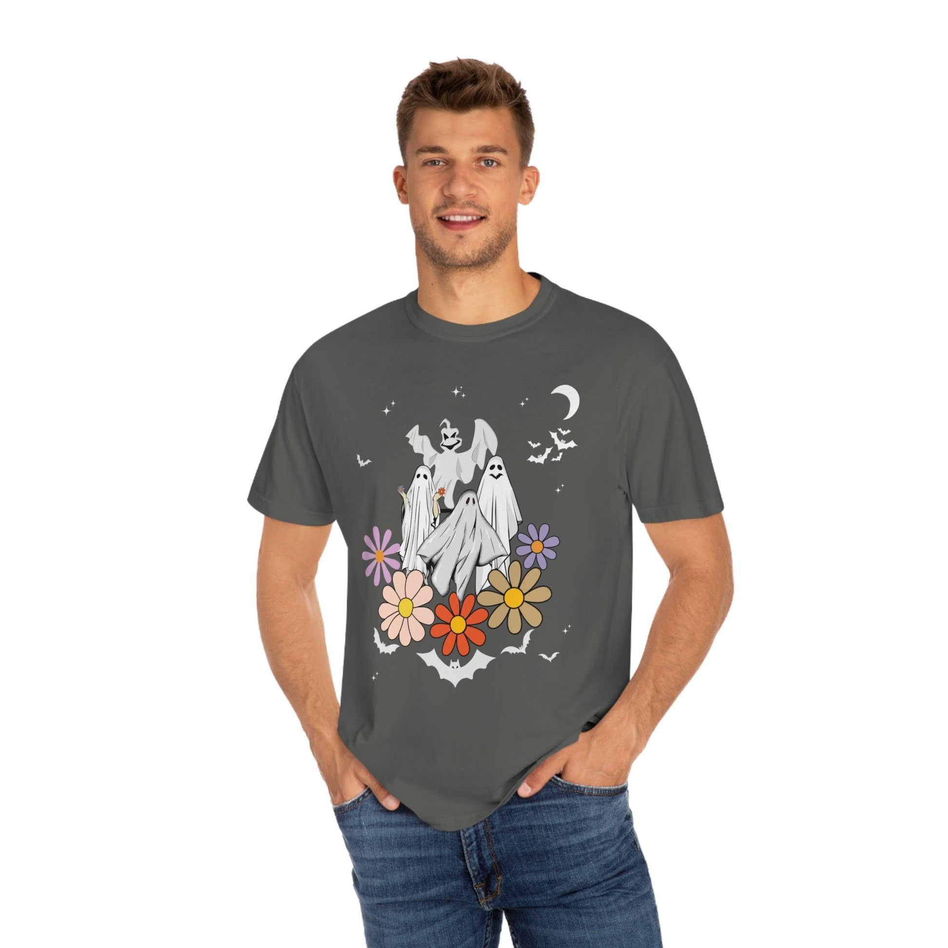 Retro Halloween t-shirt, Vintage Floral Ghost Shirt Halloween Shirt - Giftsmojo