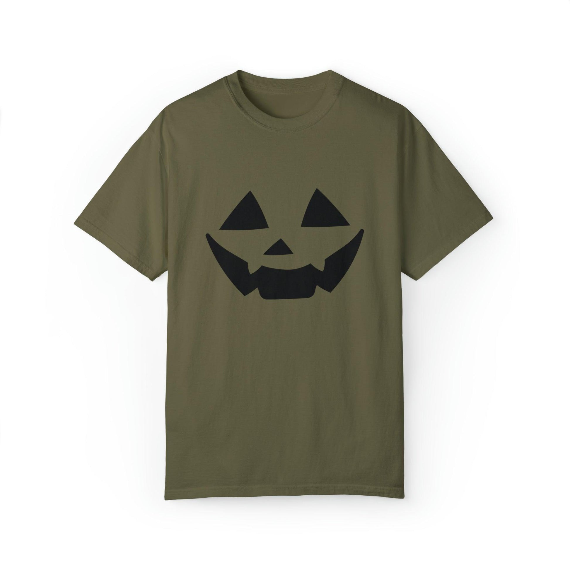 Pumpkin Face Halloween Shirt Retro Halloween Tshirt, Vintage Shirt Halloween Shirt Pumpkin Face Halloween Costume Comfort Colors - Giftsmojo