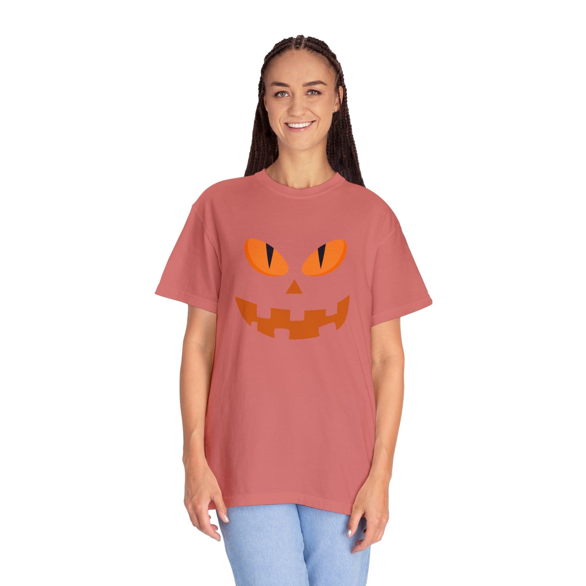Cute Pumpkin Face Shirt Retro Halloween Tshirt, Vintage Shirt Halloween Shirt Pumpkin Face Halloween Costume Comfort Colors - Giftsmojo