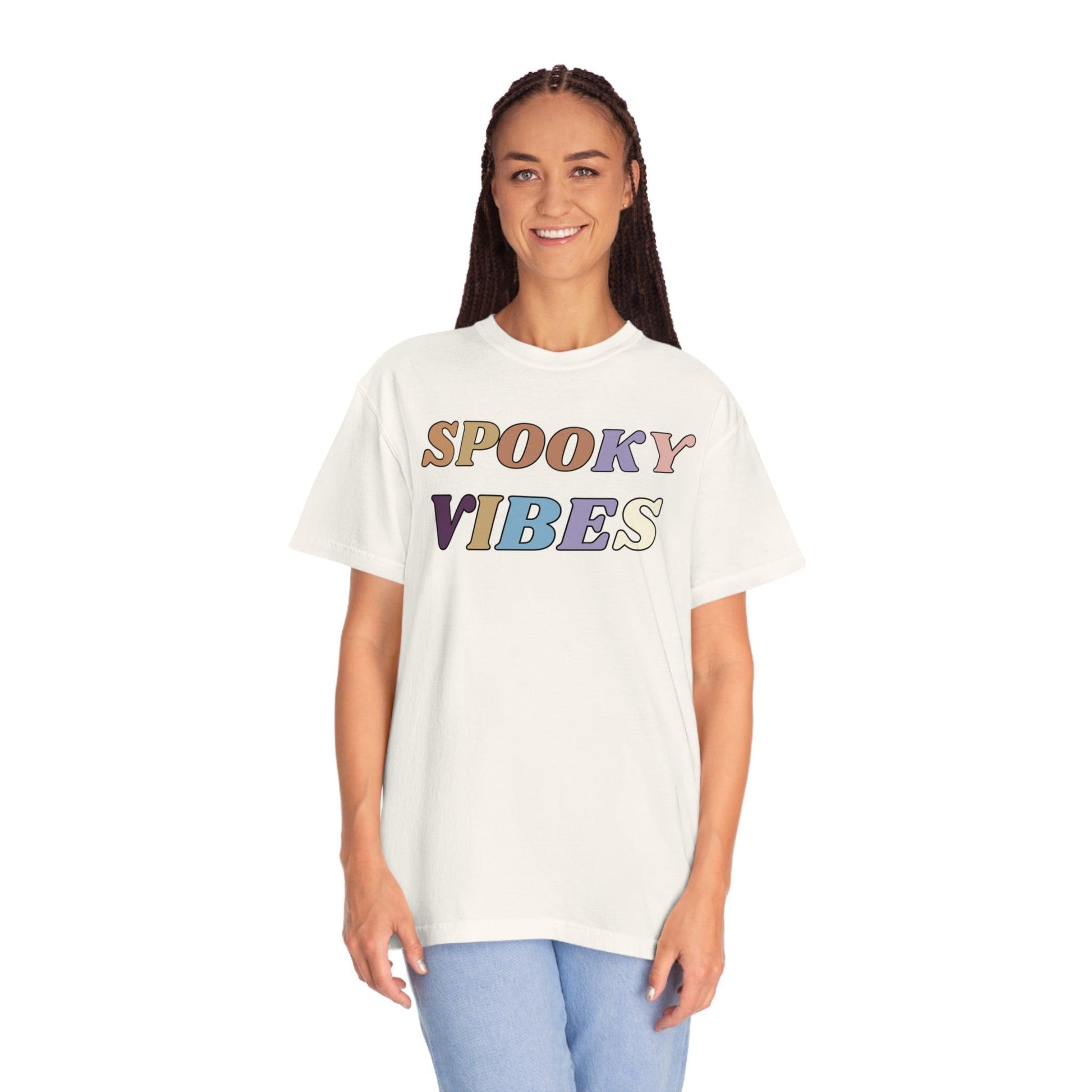 Retro Halloween Tshirt, Spooky Vibes Shirt, Vintage Shirt Halloween Shirt - Cute Fall Shirt - Giftsmojo