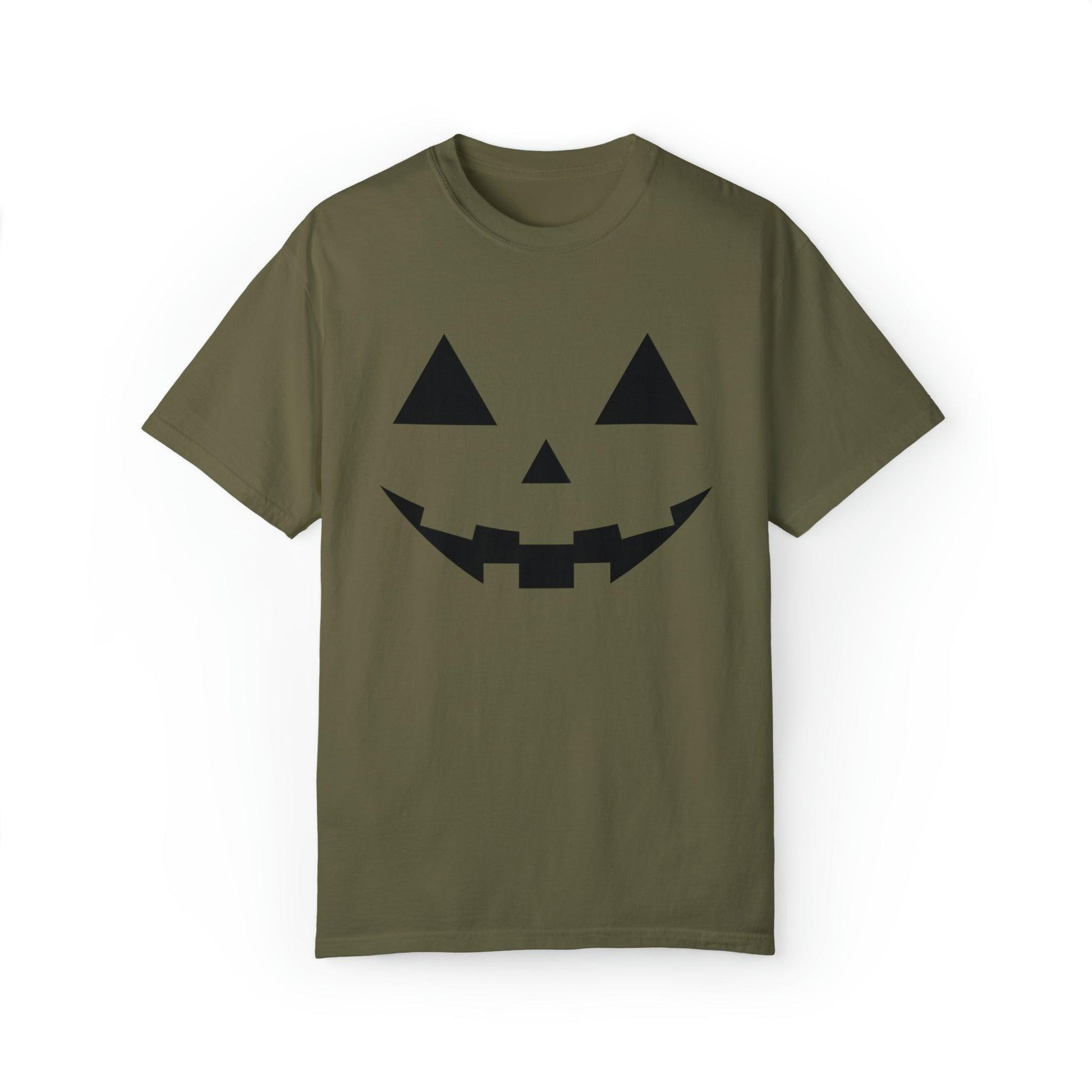 Cute Pumpkin Face Shirt Retro Halloween Tshirt, Vintage Shirt Halloween Shirt Pumpkin Face Halloween Costume Comfort Colors - Giftsmojo