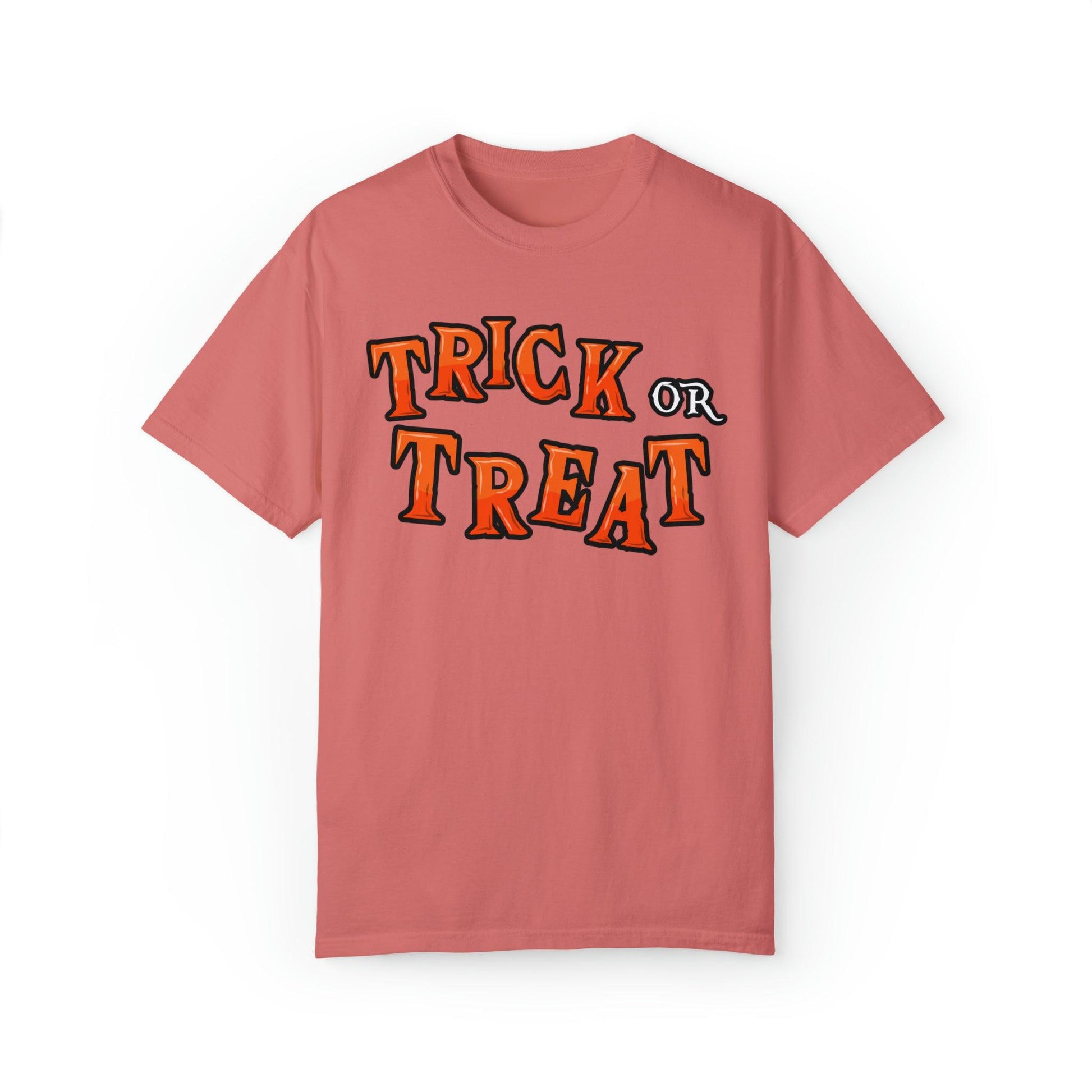 Halloween Party Outfit Trick or Treat Shirt Vintage Shirt Halloween Costume Cute Spooky Shirt, Halloween Gift Halloween T-shirt Trick or Treat Outfit - Giftsmojo