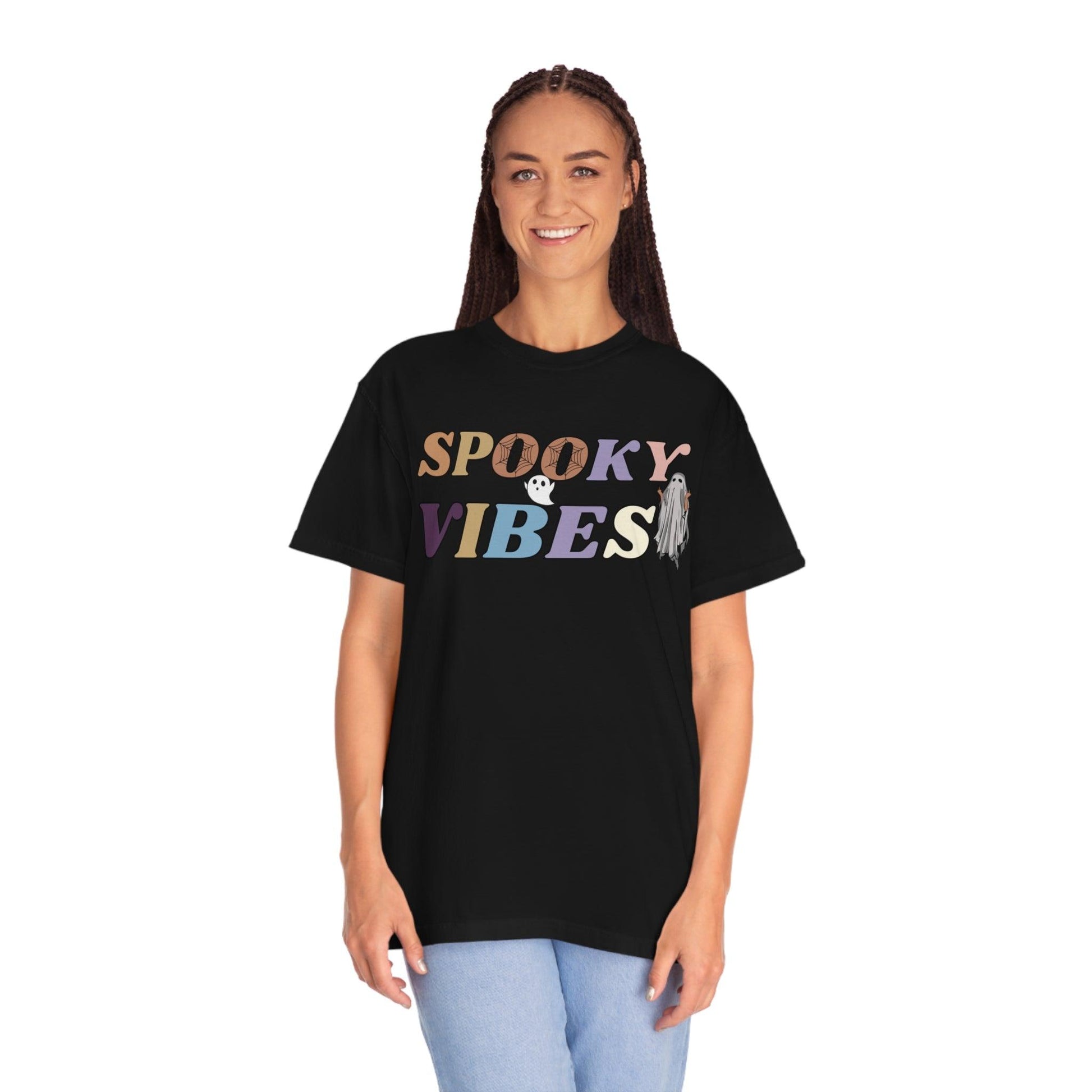 Retro Halloween Tshirt, Spooky Vibes Shirt, Vintage Shirt, Cute Halloween Shirt - Fall shirt - Giftsmojo