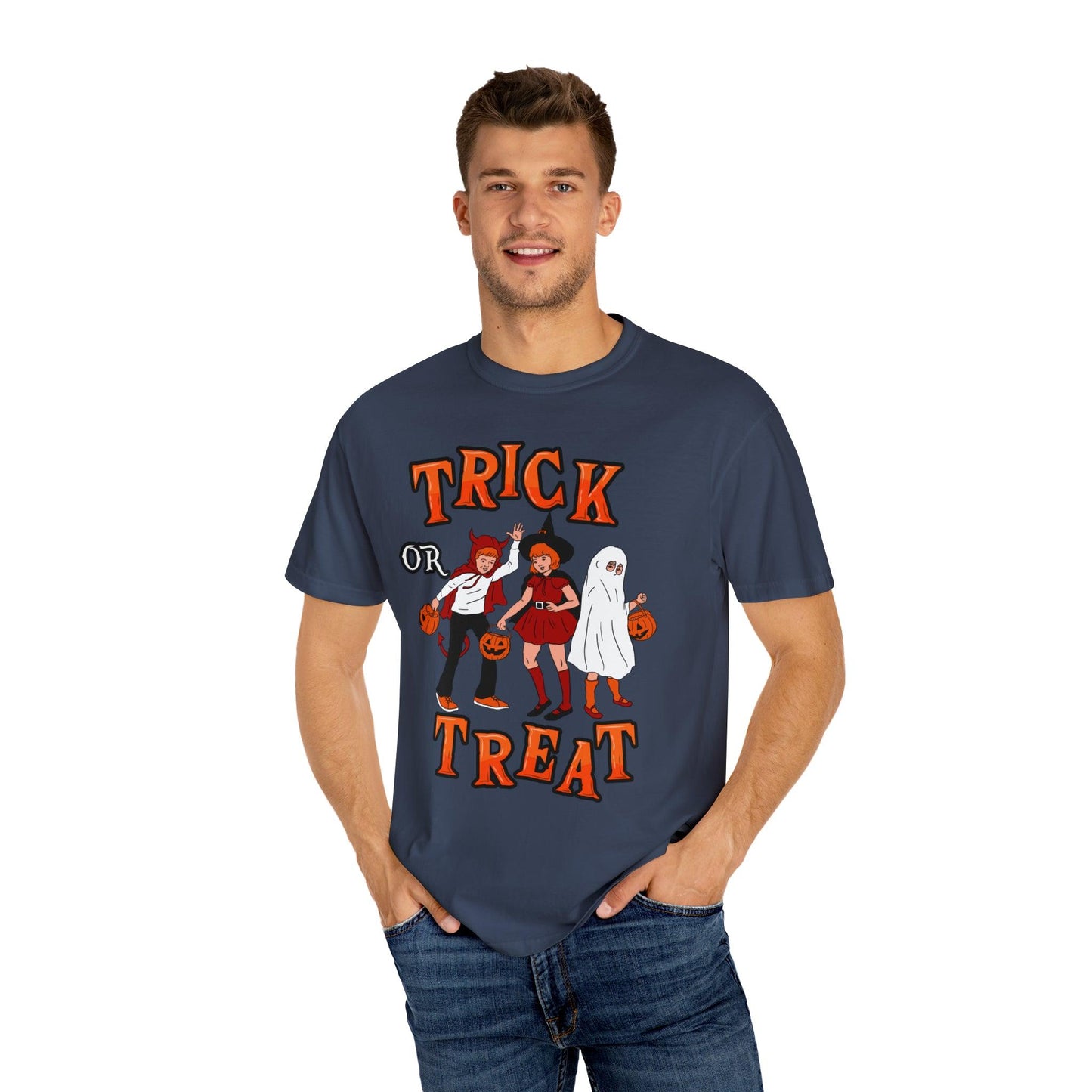 Cute Spooky Shirt Retro Halloween Tshirt Trick or Treat Shirt Vintage Shirt Halloween Shirt Halloween Gift Halloween T-shirt