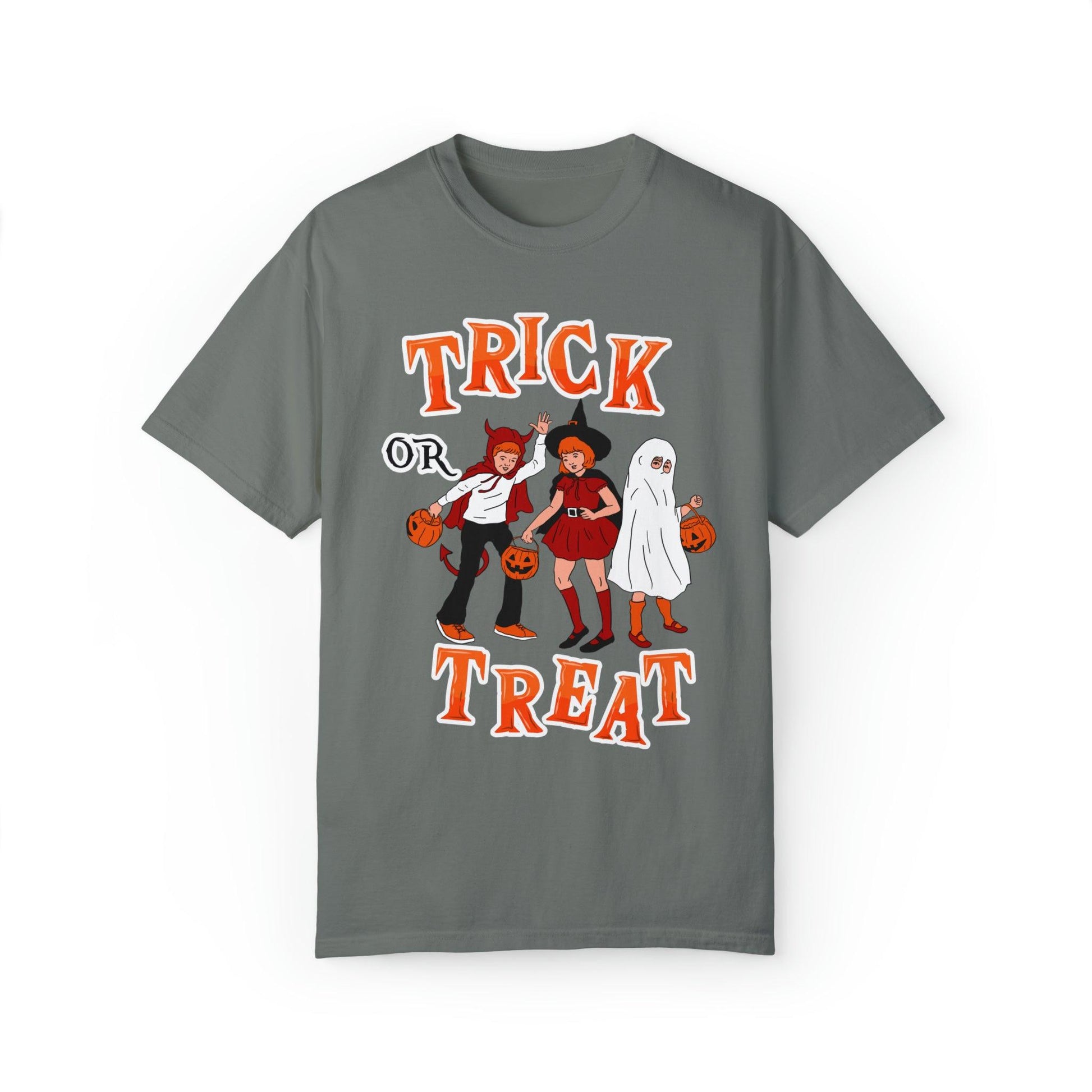 Halloween Party Shirt Retro Halloween Tshirt, Trick or Treat Shirt Vintage Shirt Halloween Shirt Cute Spooky Shirt, Halloween Gift Halloween T-shirt - Giftsmojo