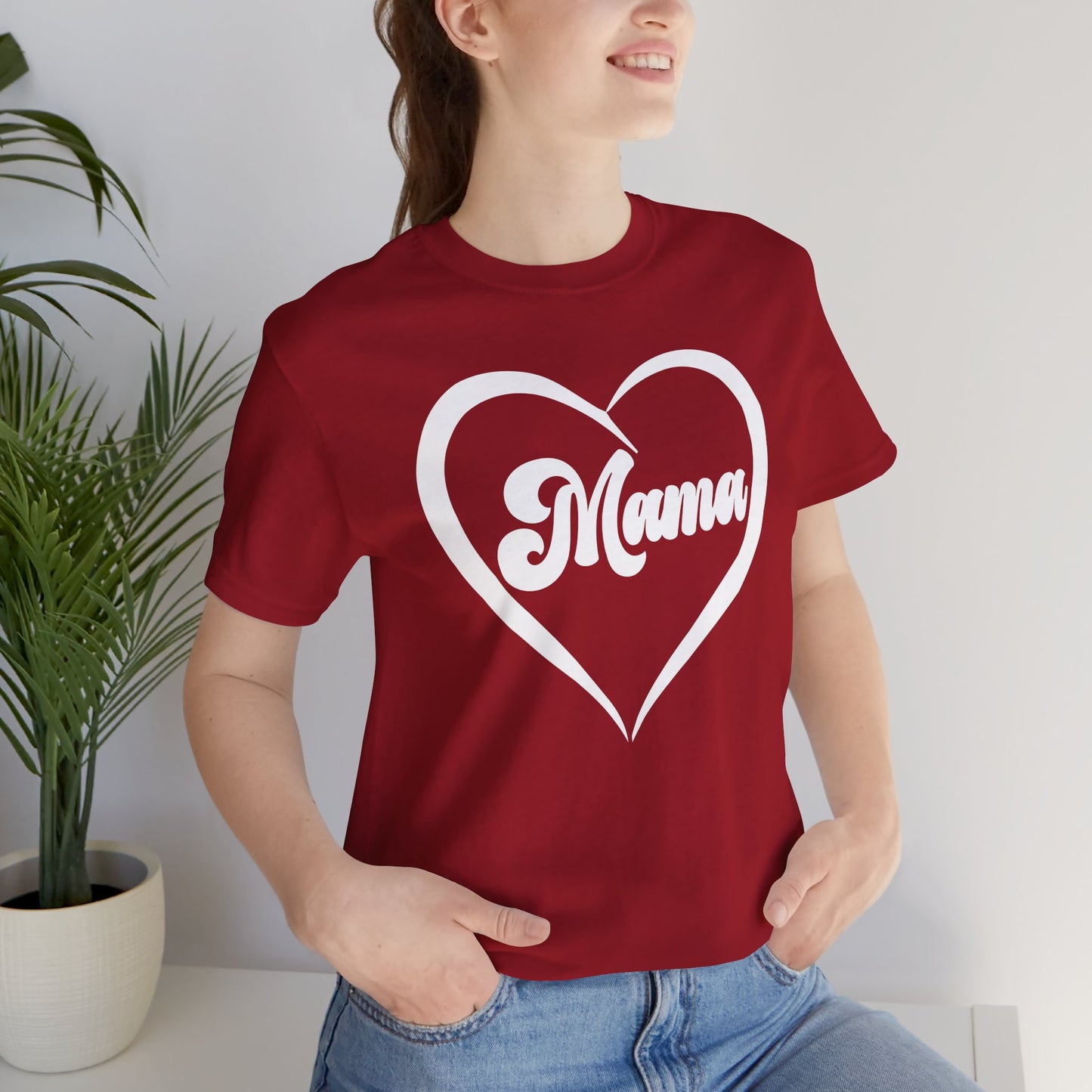 Love Mama Unisex Tee - Cool and Casual Mother's Day Gift