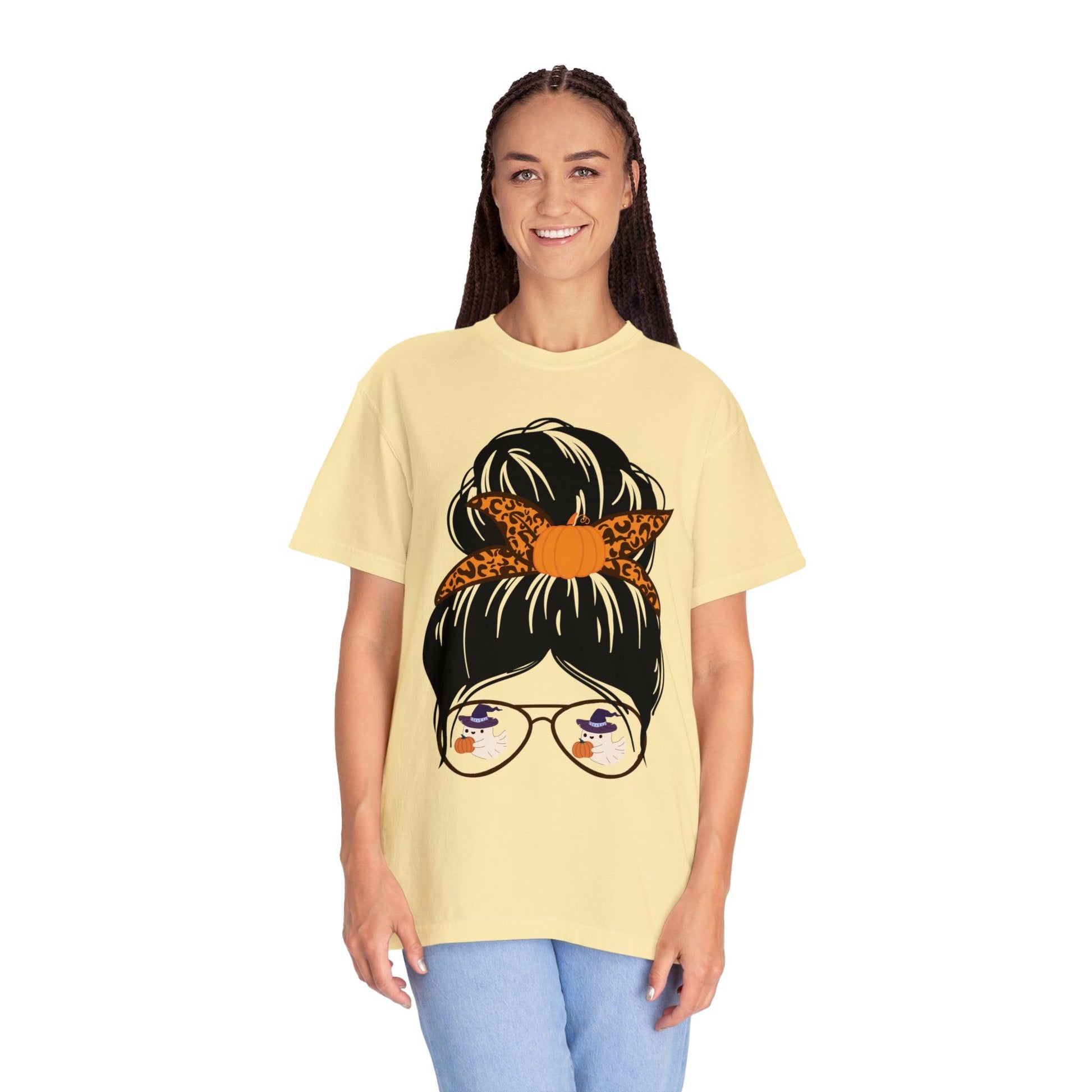 Retro Momster Shirt Halloween Tshirt, Mom Halloween Shirt Trick or Treat shirt, Vintage Shirt Halloween Shirt Office Halloween Costume Outfit - Giftsmojo