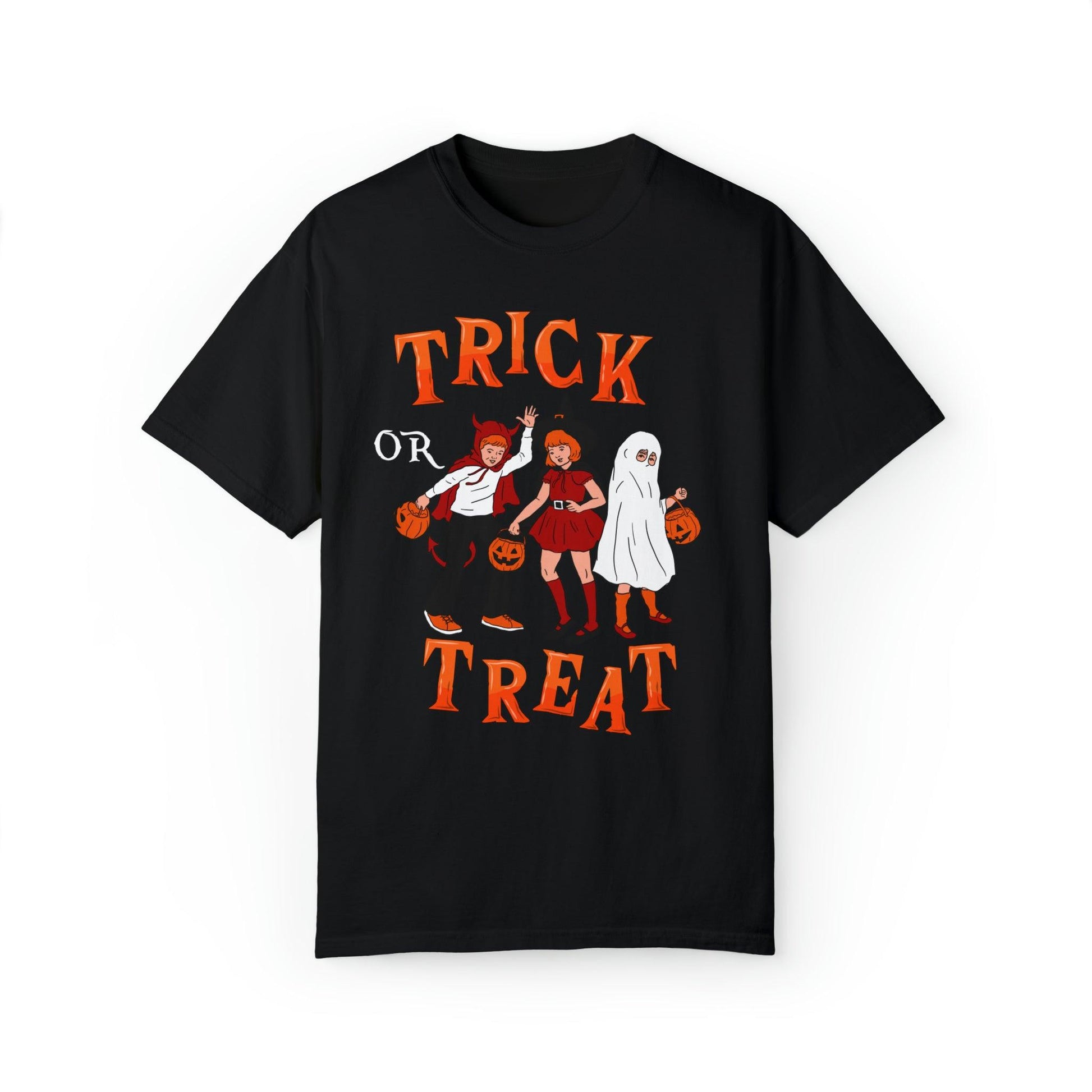 Cute Spooky Shirt Retro Halloween Tshirt Trick or Treat Shirt Vintage Shirt Halloween Shirt Halloween Gift Halloween T-shirt - Giftsmojo